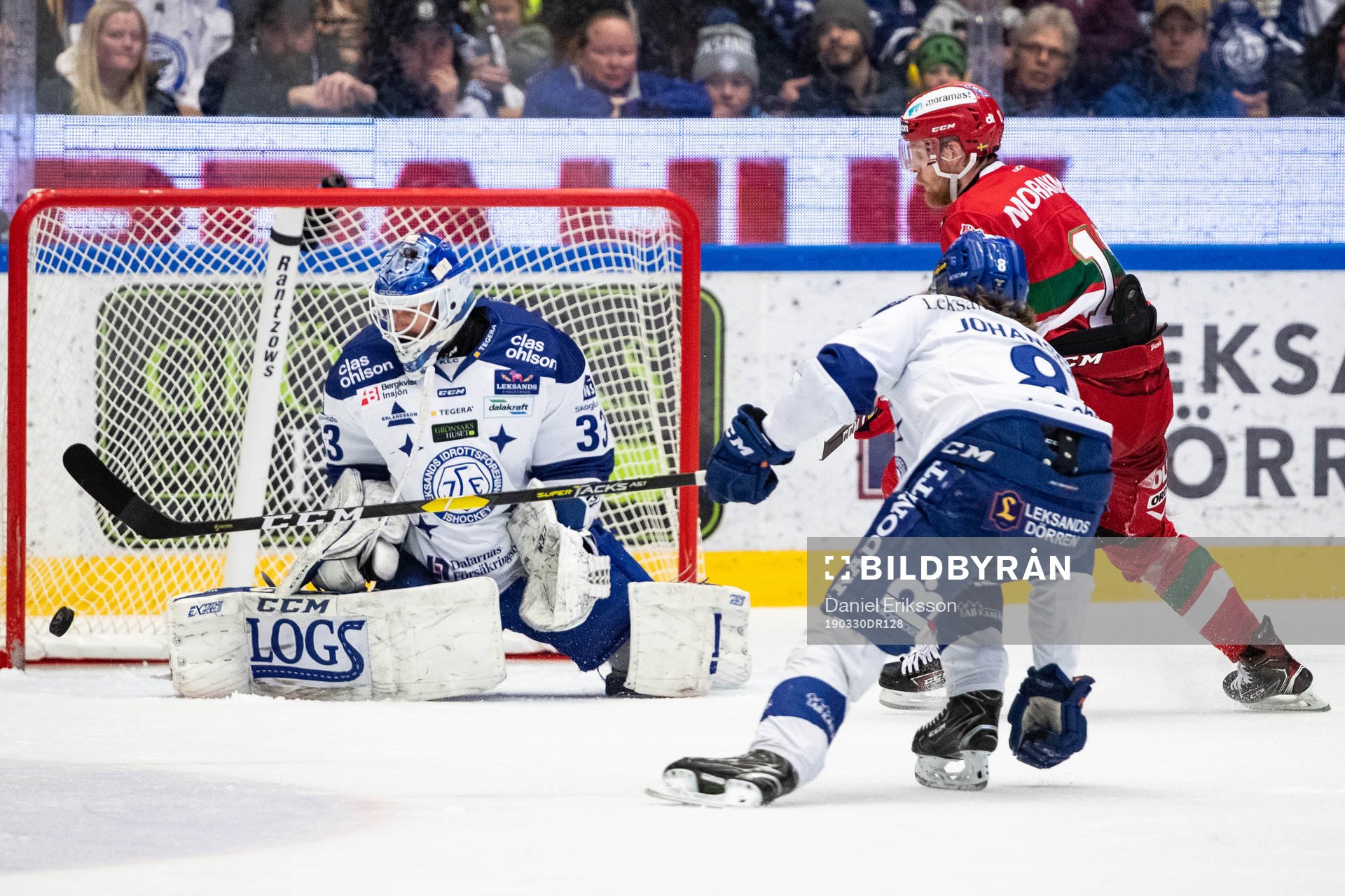 Leksands målvakt Axel Brage och Moras Alexander Hilmerson