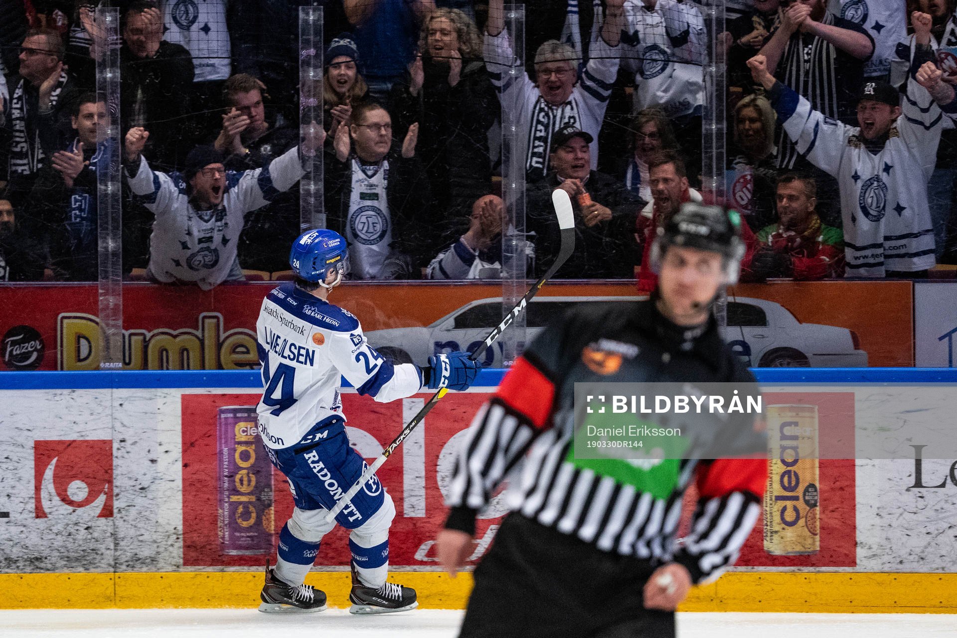 Leksands Thomas Valkvæ Olsen  jublar