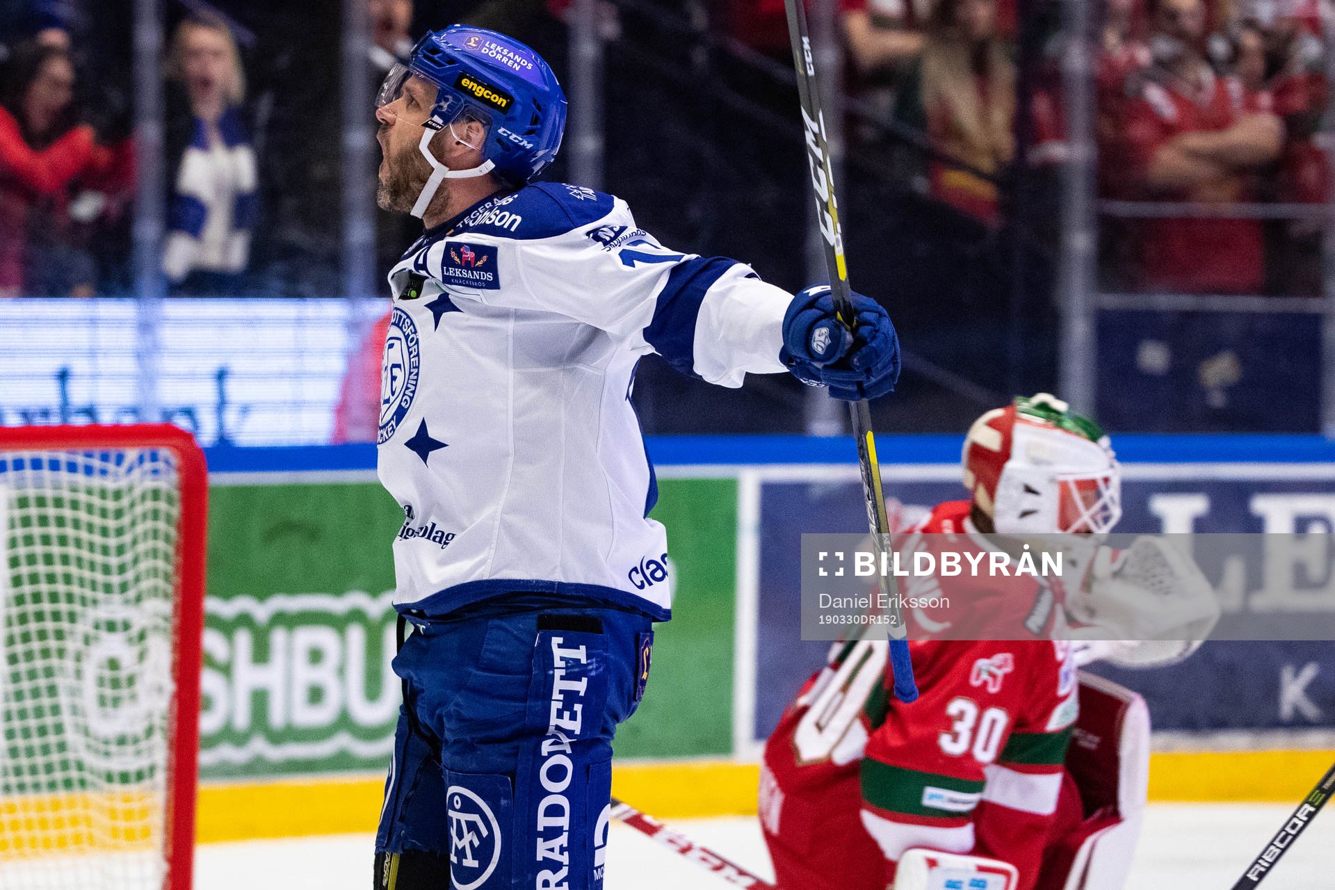 Leksands Jesper Ollas jublar