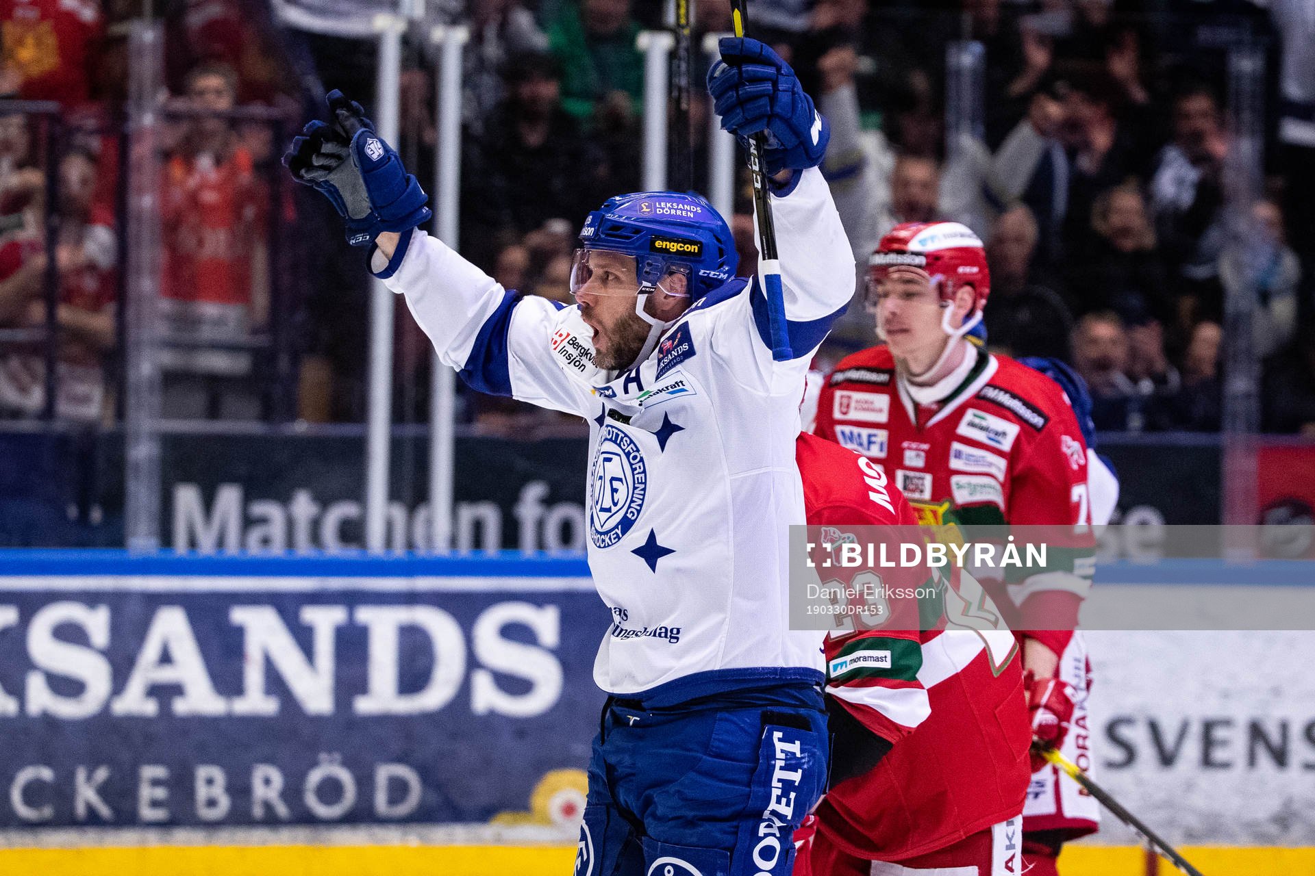 Leksands Jesper Ollas jublar