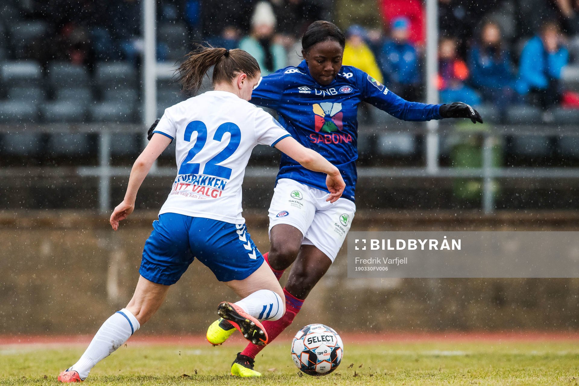 Njoya Ajara Nchout of Vålerenga