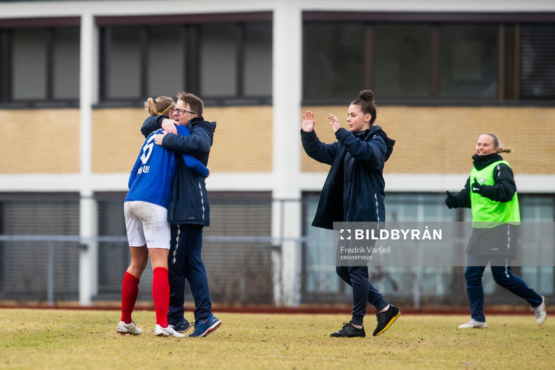 Maruschka Waldus and Monica Knudsen, head coach of