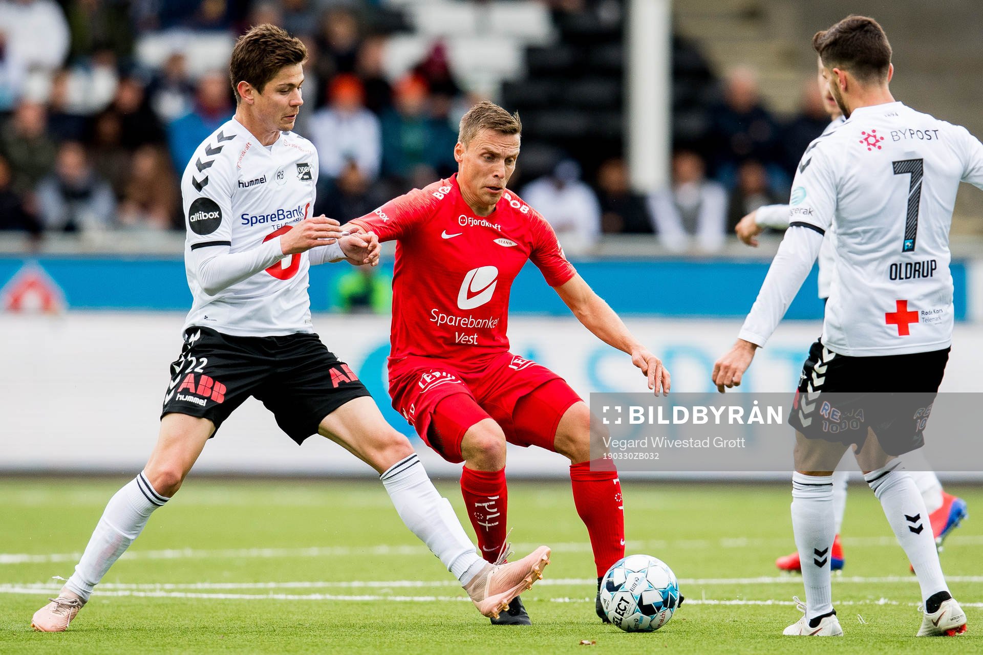 Torgeir Børven of Odd and Ruben Yttergård Jenssen of Brann