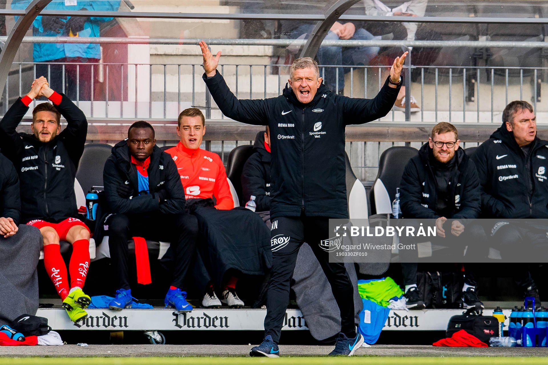 Lars Arne Nilsen, head coach of Brann, reacts