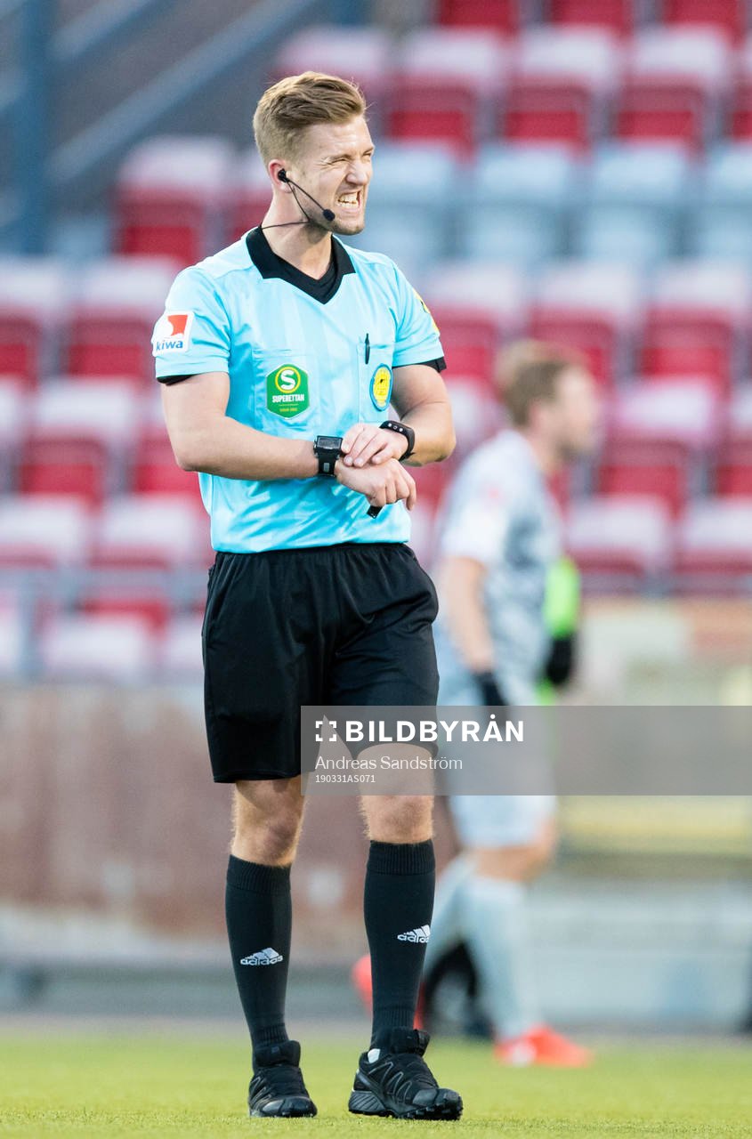 Domare Fredrik Hansson