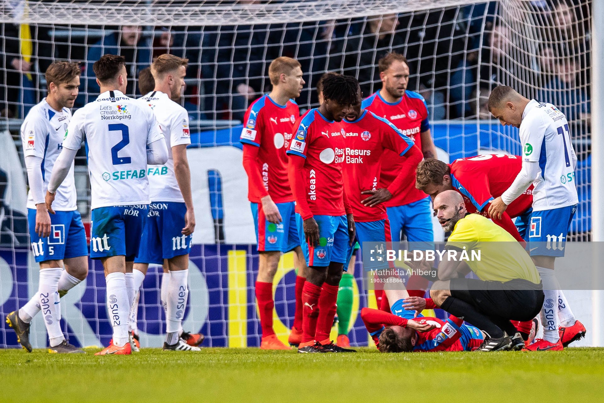 Helsingborgs Rasmus Jönsson har ont