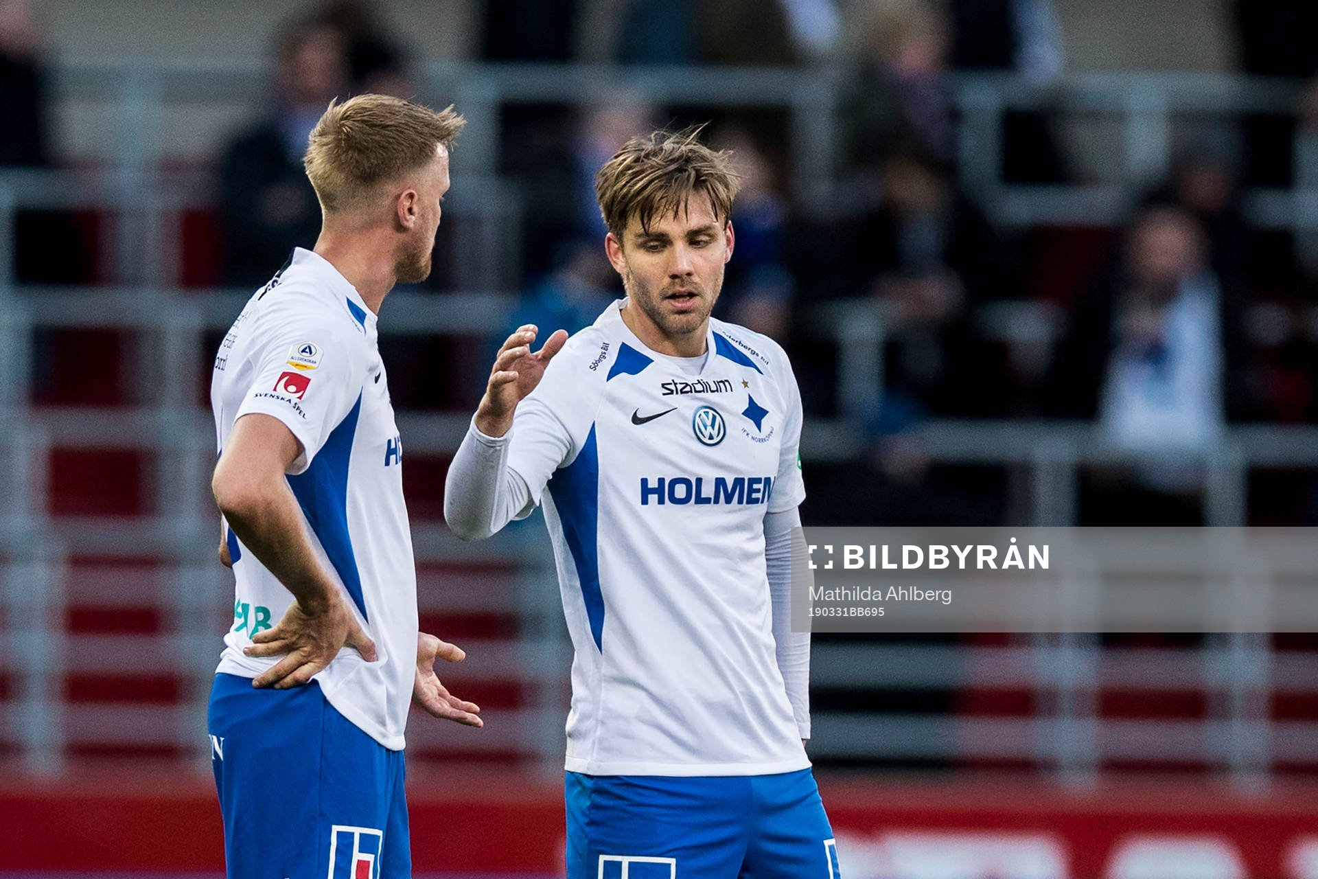 IFK Norrköpings Kasper Larsen och Christoffer Nyman deppar
