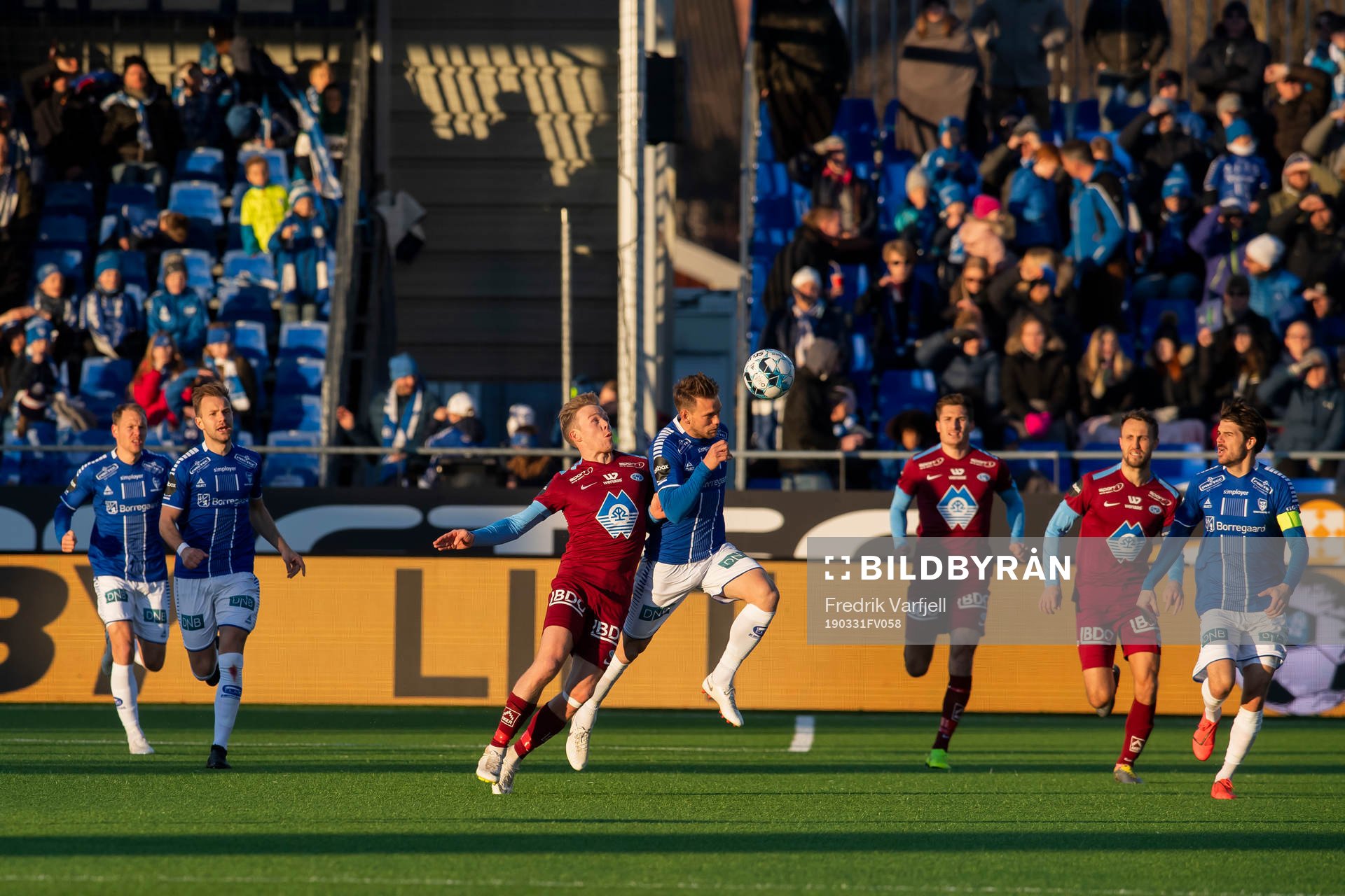 Erling Knudtzon of Molde and Ole Jørgen Halvorsen of