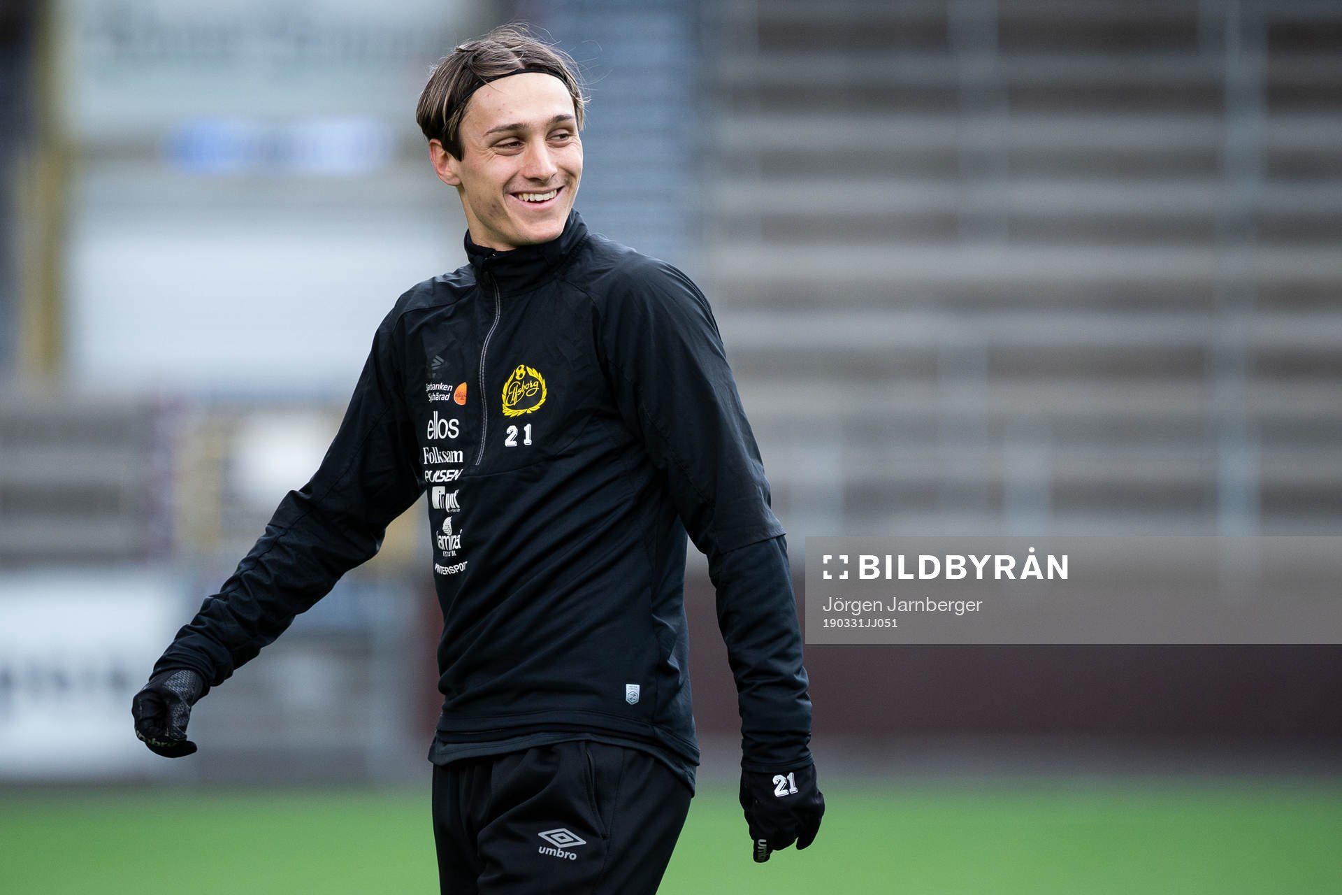 Jonathan Levi