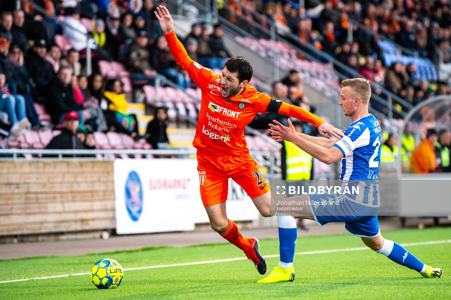 AFC Eskilstunas Anel Rashkaj och IFK Göteborgs Sebastian