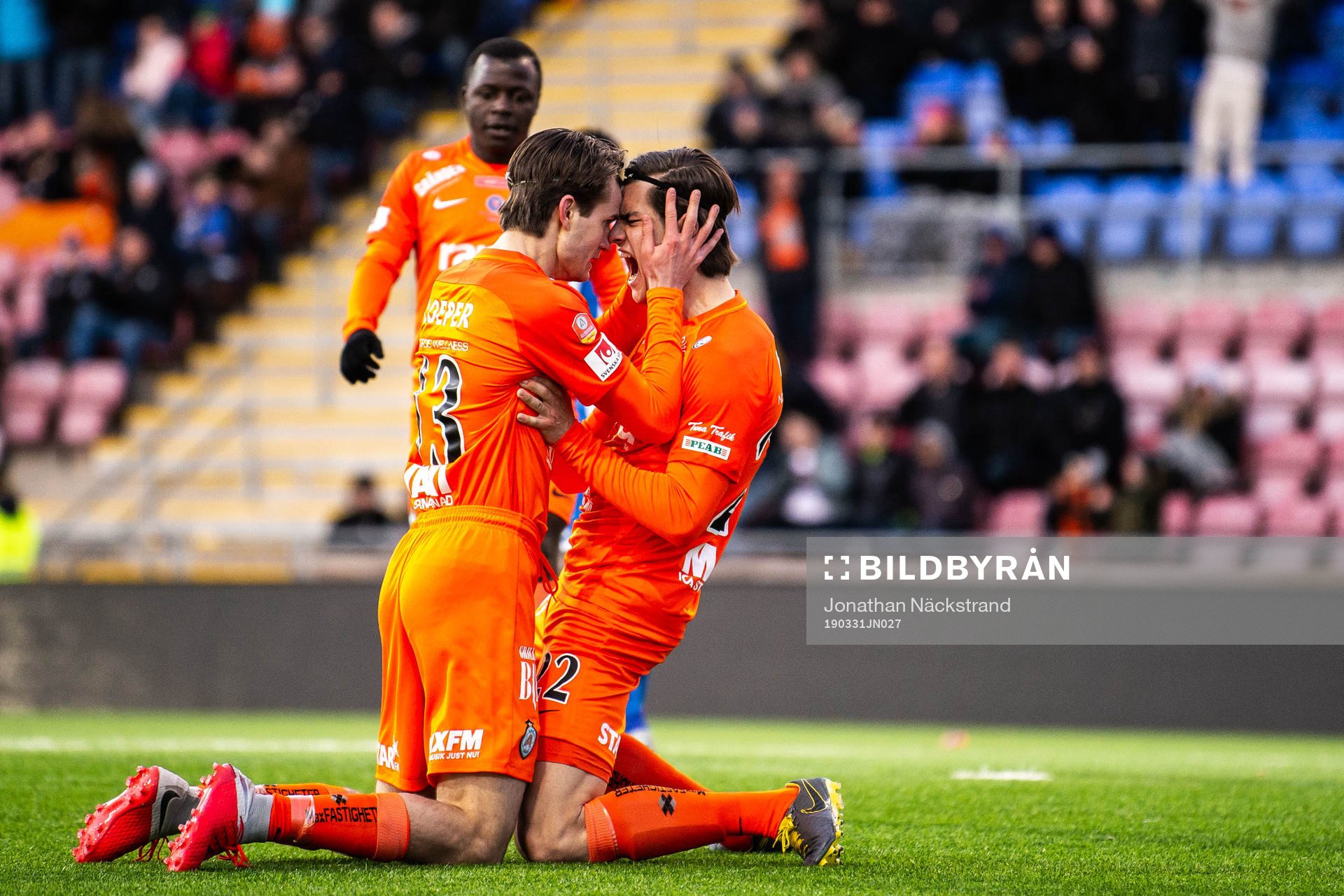AFC Eskilstunas Adi Nalic och Wilhelm Loeper jublar efter 3-1 under fotbollsmatchen i Allsvenskan mellan AFC Eskilstuna och IFK Göteborg den 31 mars 2019 i Eskilstuna.