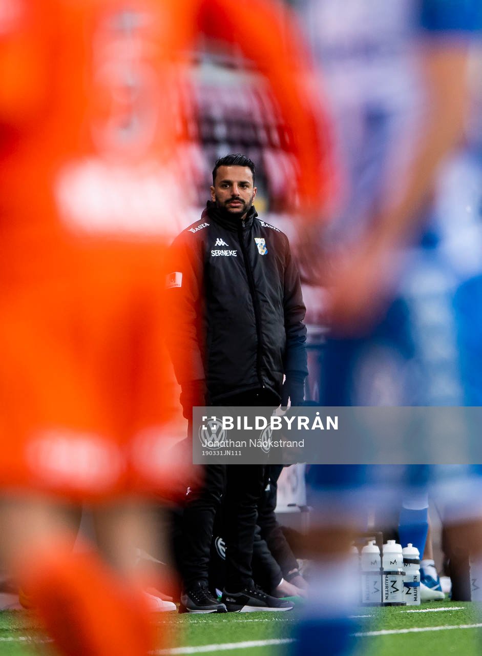 IFK Göteborgs tränare Poya Asbaghi