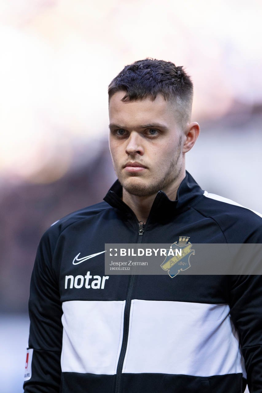 s målvakt Oscar Linnér