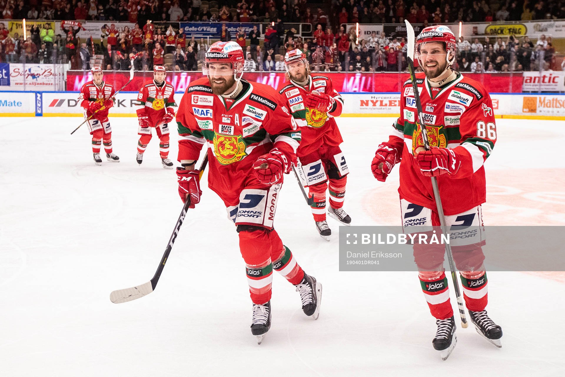 Moras Andrew Rowe jublar