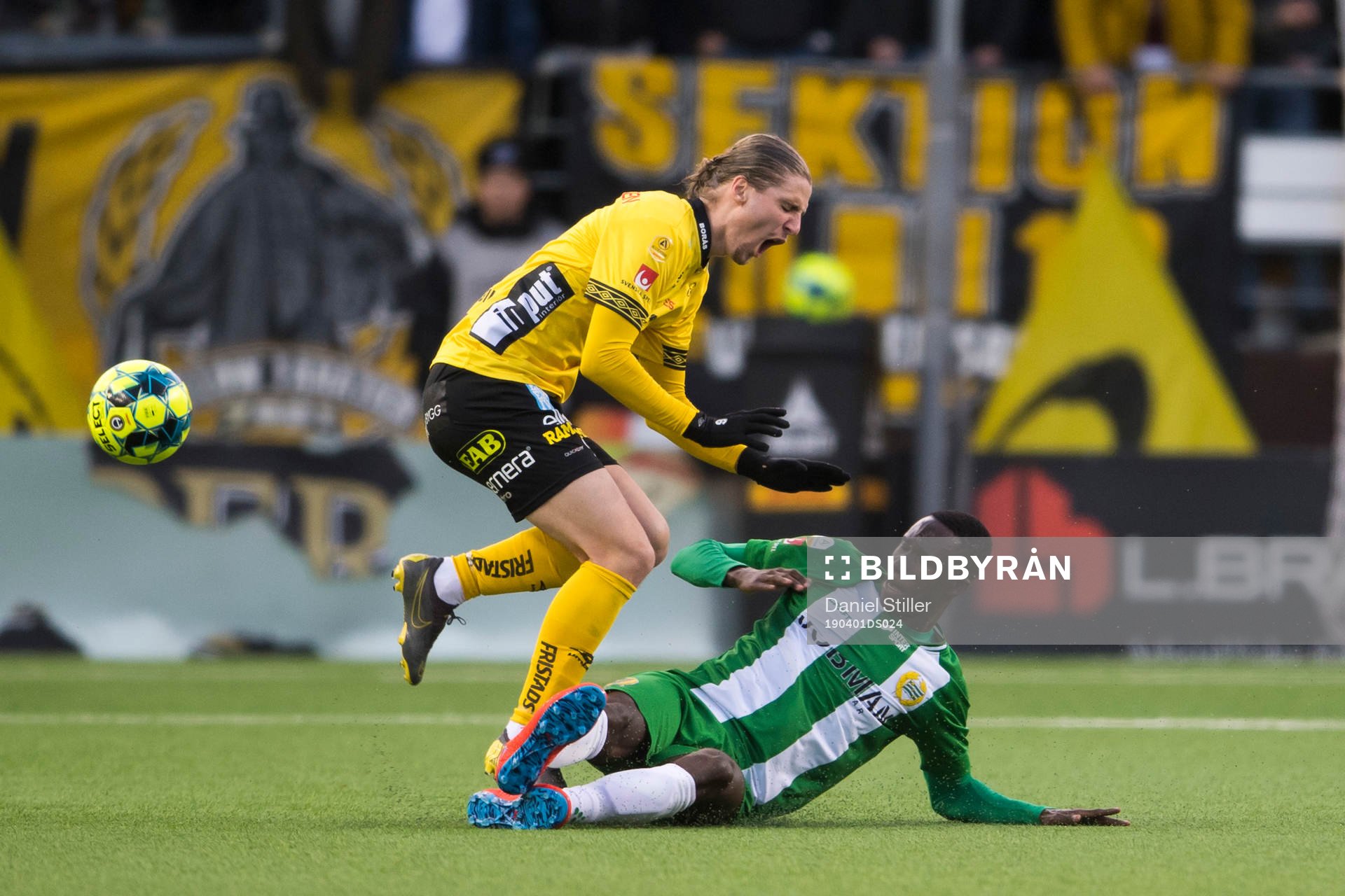 Elfsborgs Pawel Cibicki och Hammarbys Kossounou Odilon