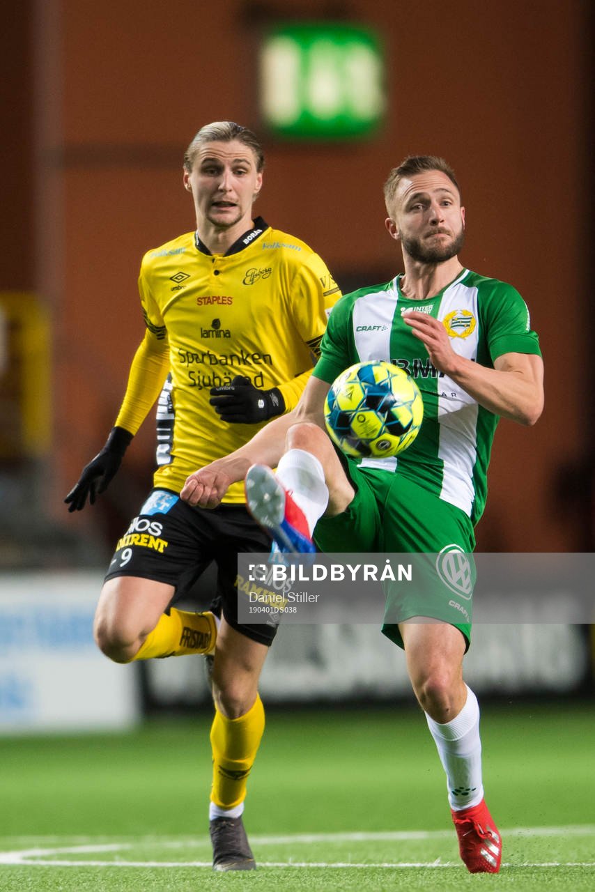 Elfsborgs Pawel Cibicki och Hammarbys Mats Solheim