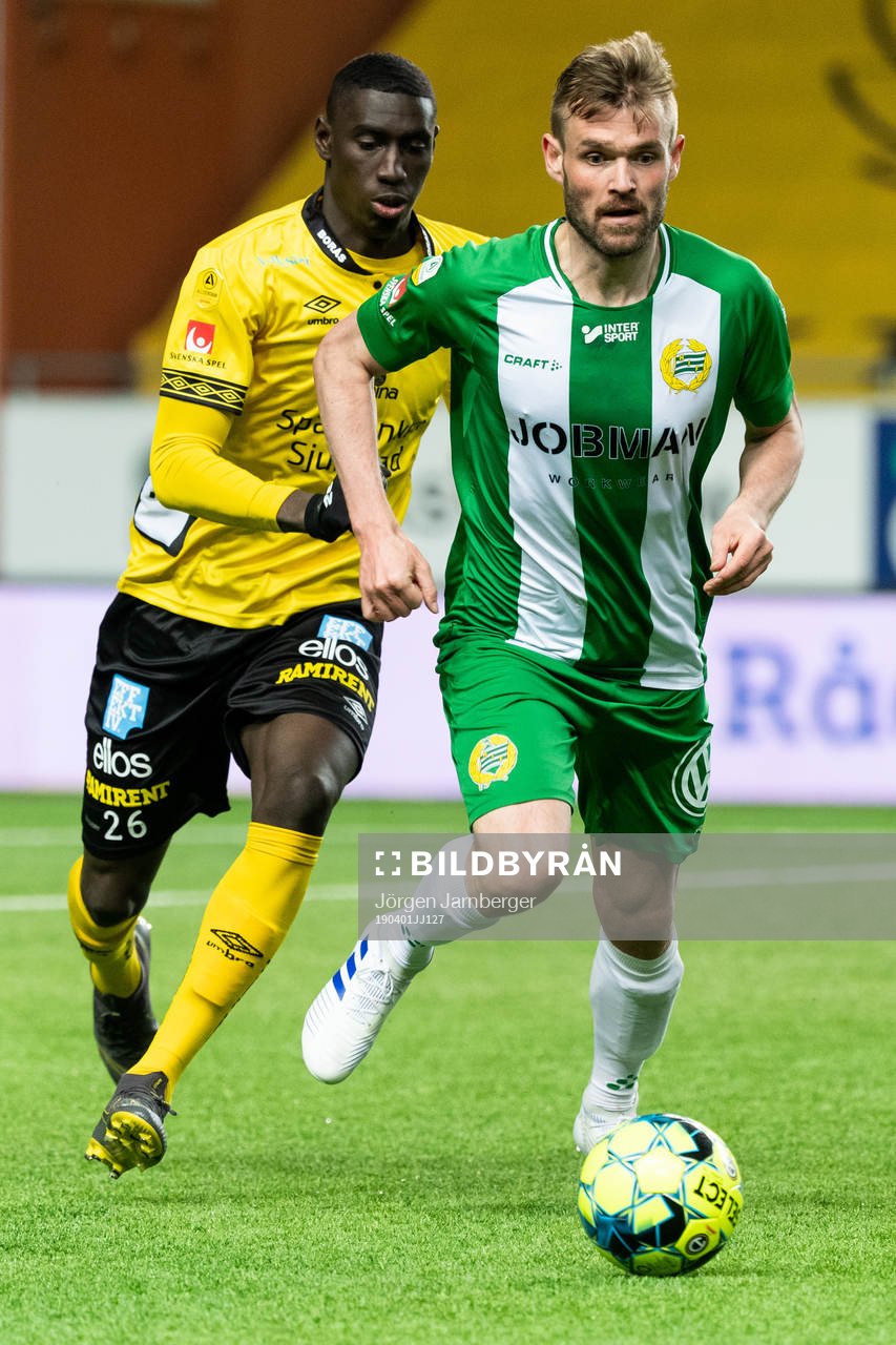 Hammarbys Mads Fenger Nielsen och Elfsborgs Marokhy Ndione