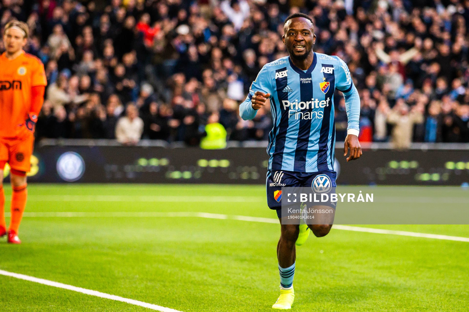 Djurgårdens Mohamed Buya Turay jublar