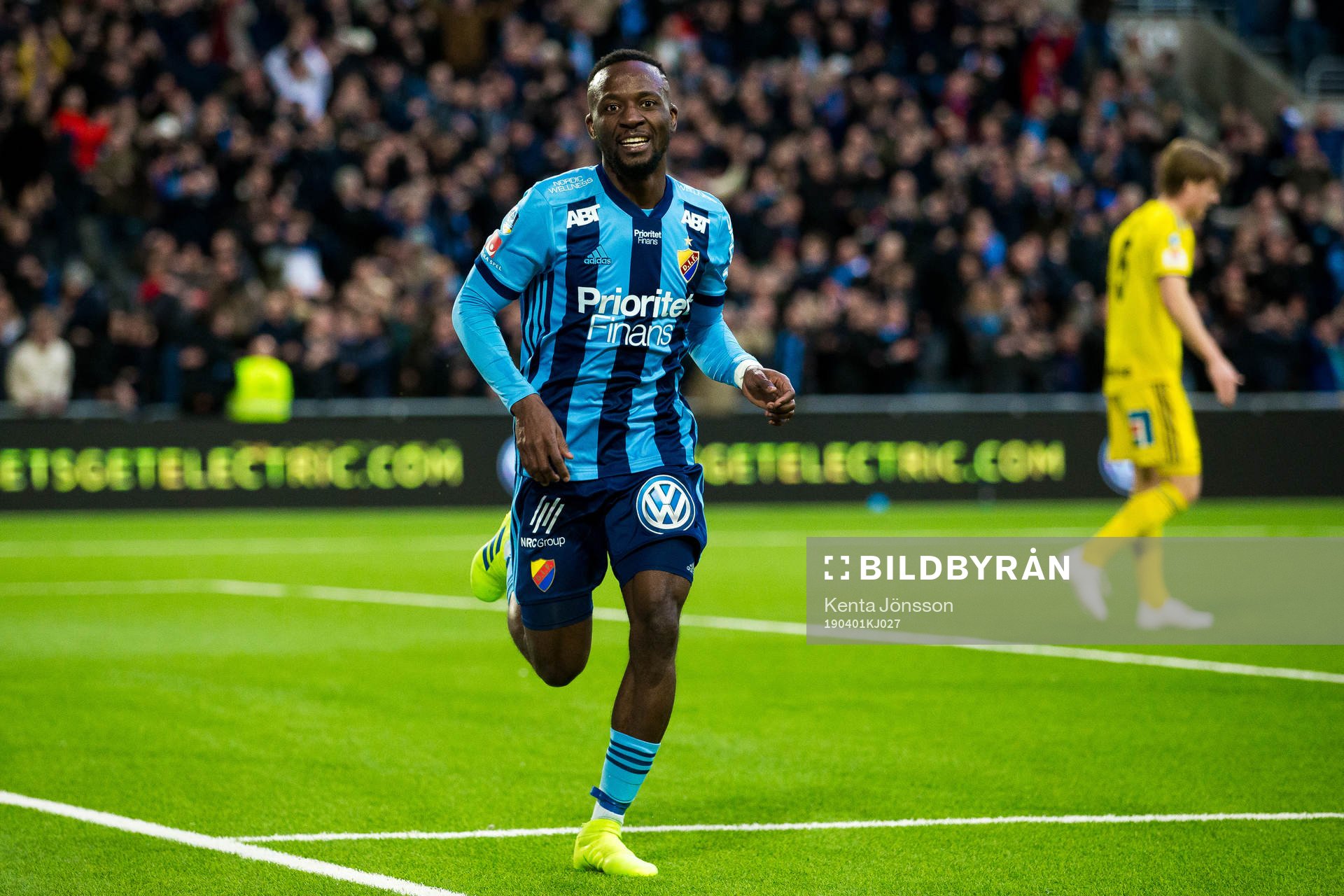 Djurgårdens Mohamed Buya Turay jublar