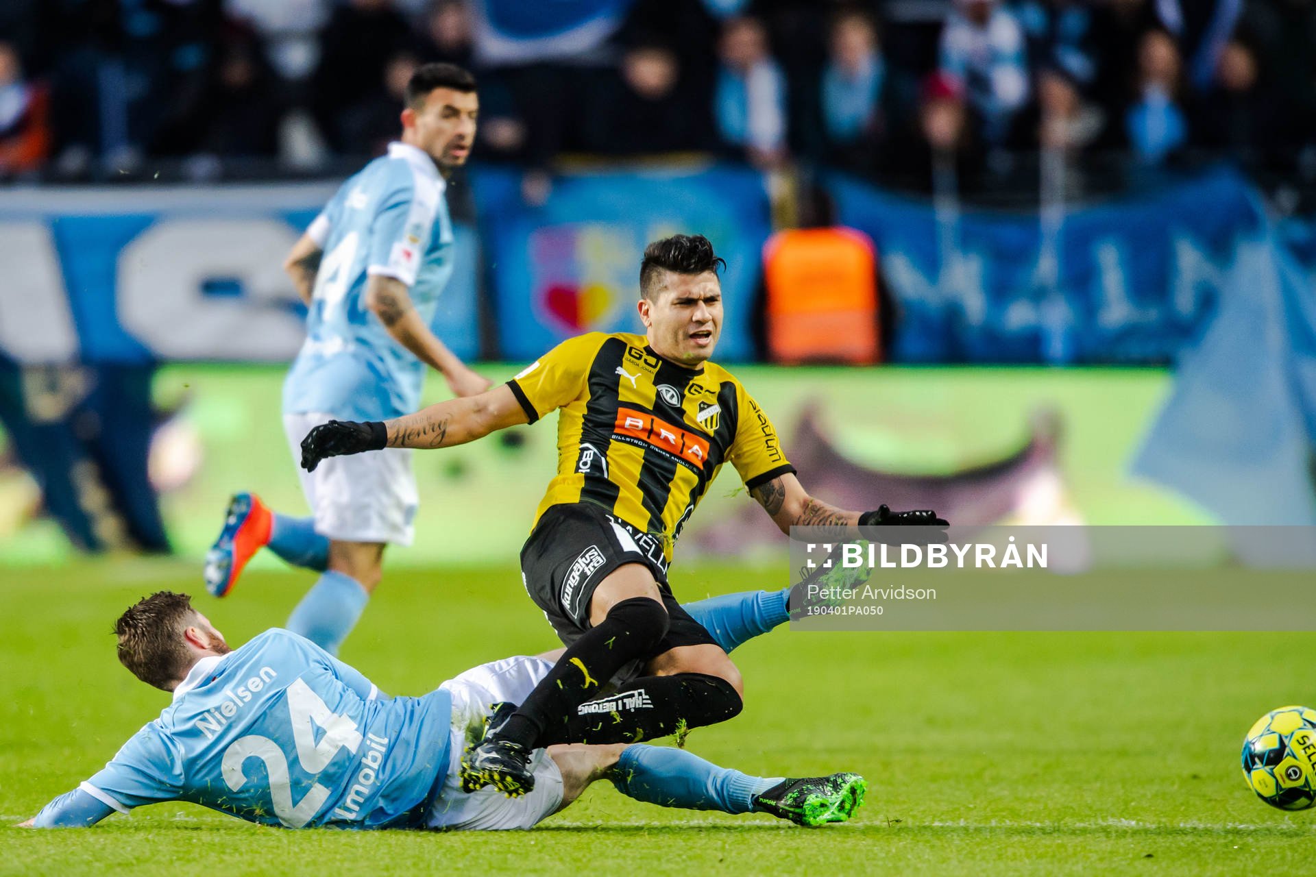 Malmö FFs Lasse Nielsen och Häckens Paulinho