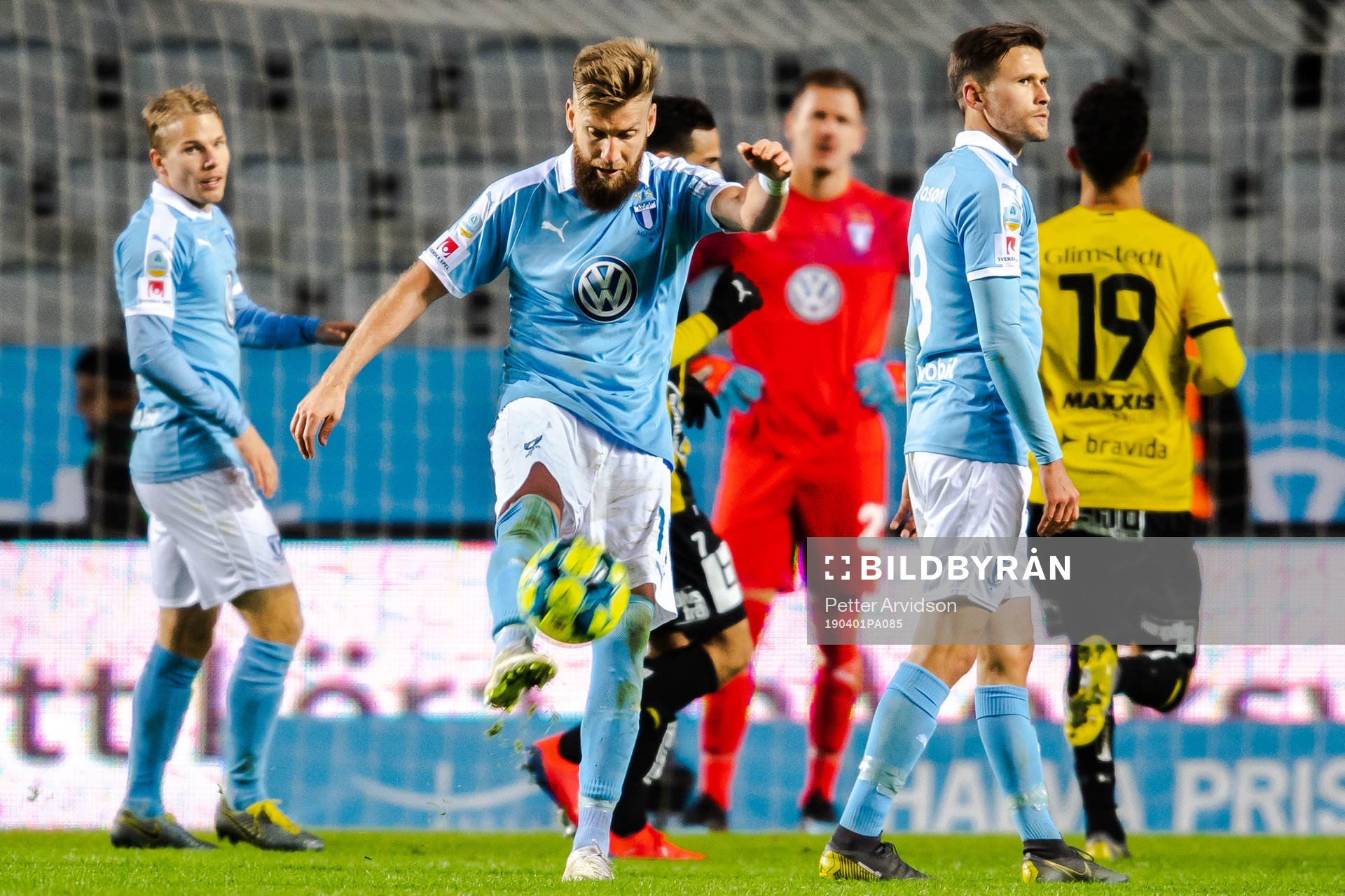 Malmö FFs Rasmus Bengtsson deppar