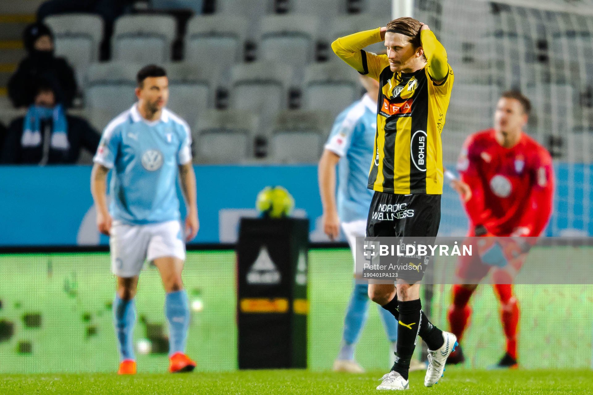 Häckens Erik Friberg deppar