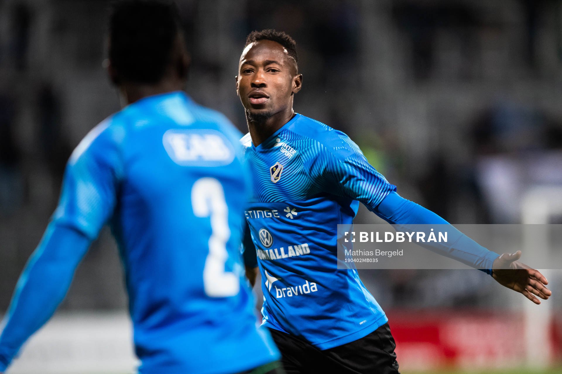 Halmstads Sadat Karim jublar efter att han gjort 0-1 under fotbollsmatchen i Superettan mellan Jönköping och Halmstad den 2 april 2019 i Jönköping.