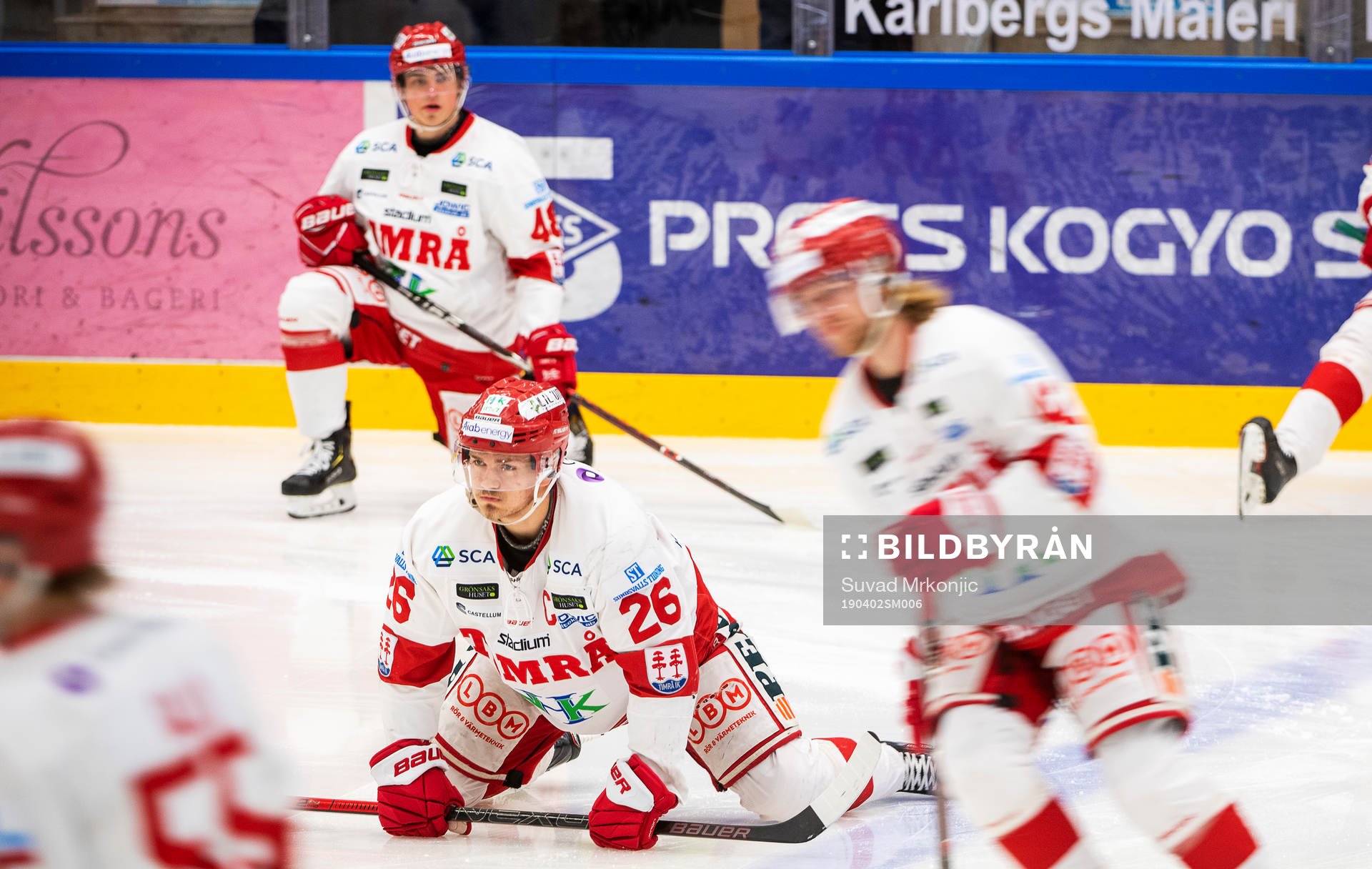 Timrås Hampus Larsson värmer upp