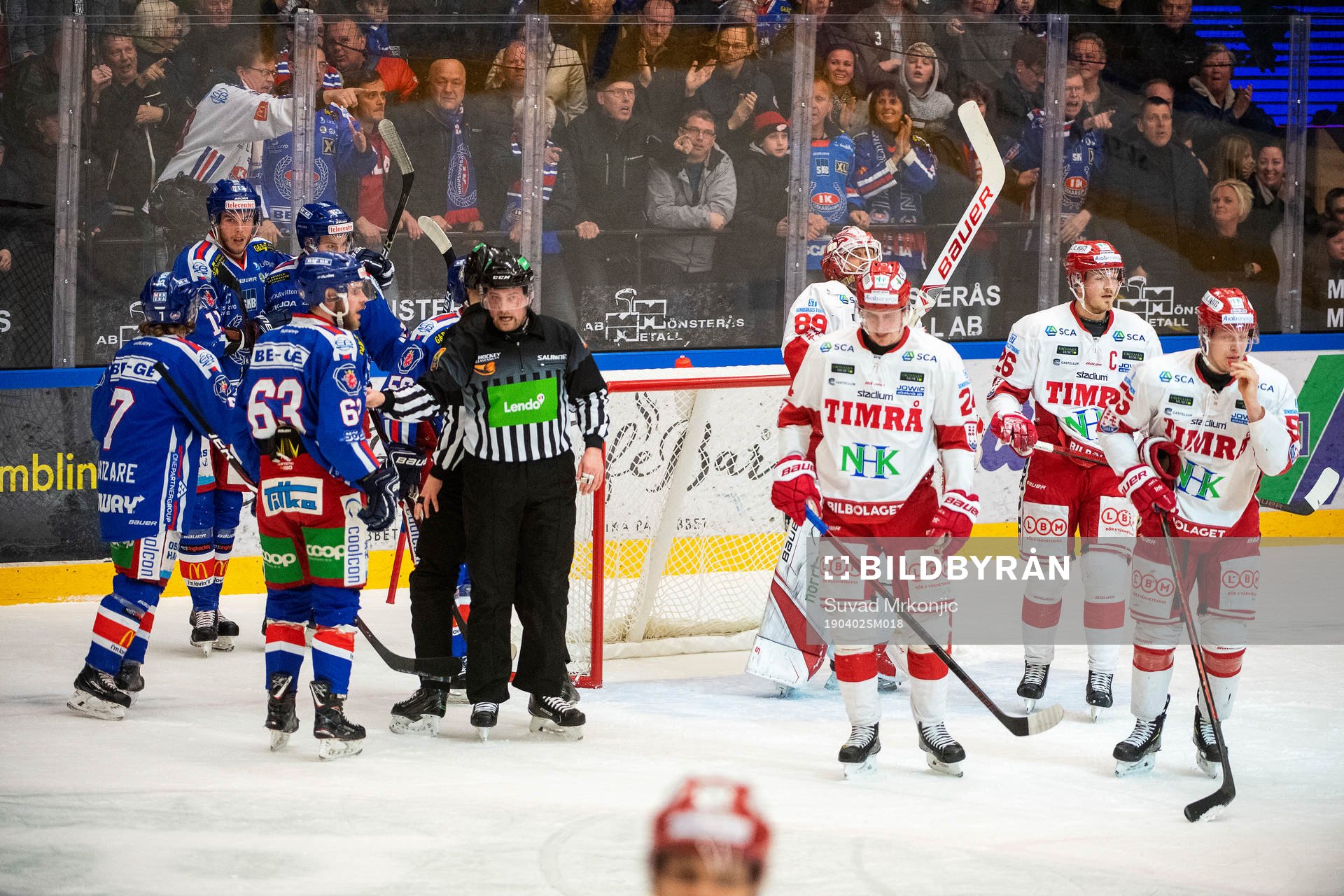 Domarna Pehr Claesson och Christoffer Holm dömer bort