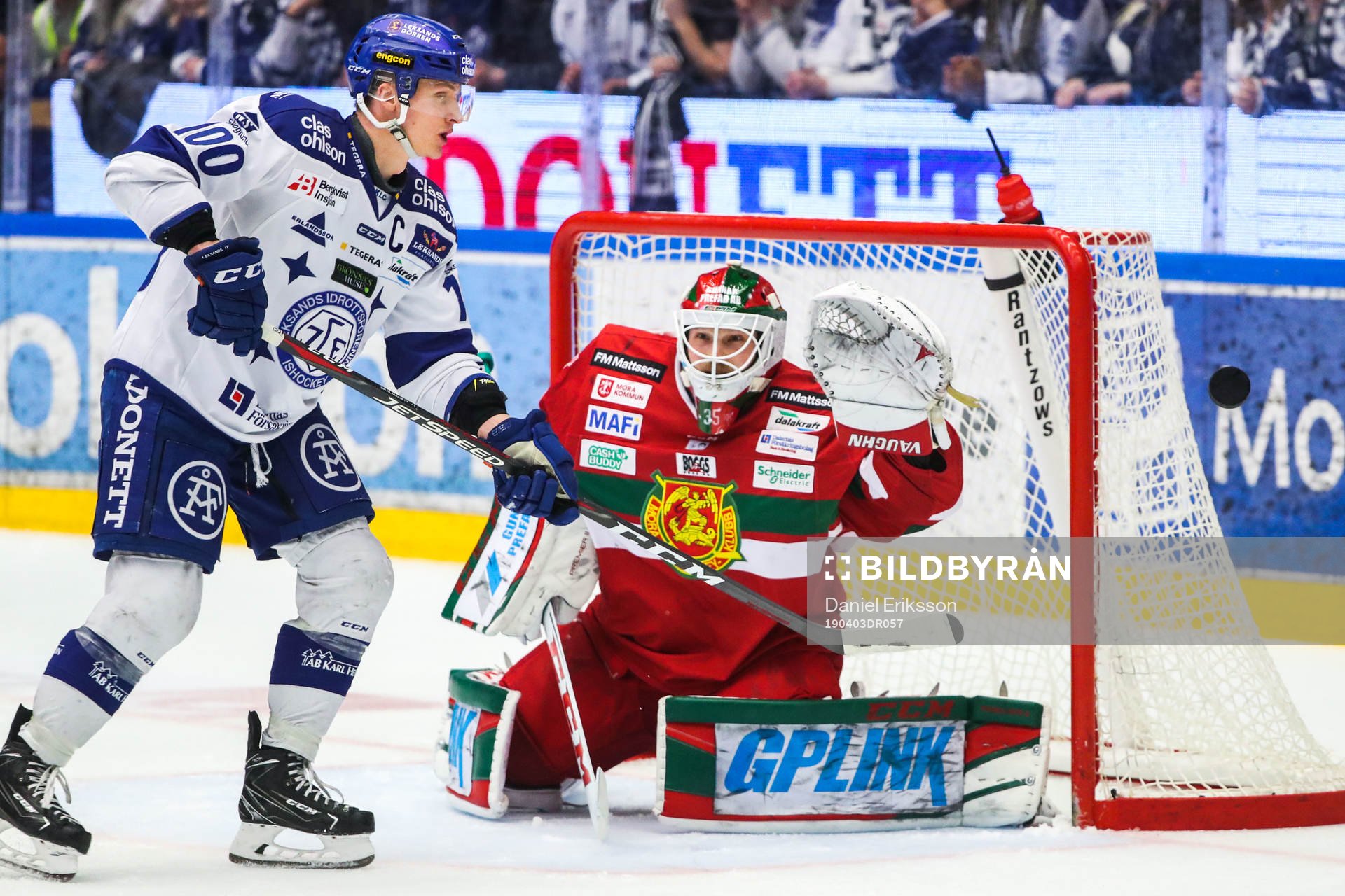 Leksands Martin Karlsson och Moras målvakt Christian