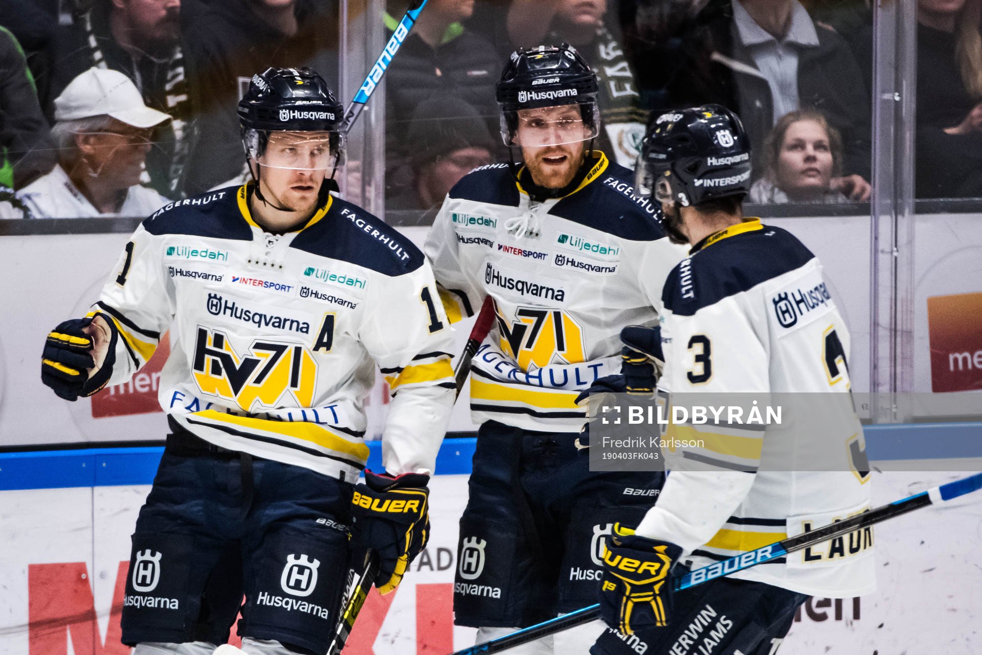 s Simon Önerud och Joakim Andersson jublar