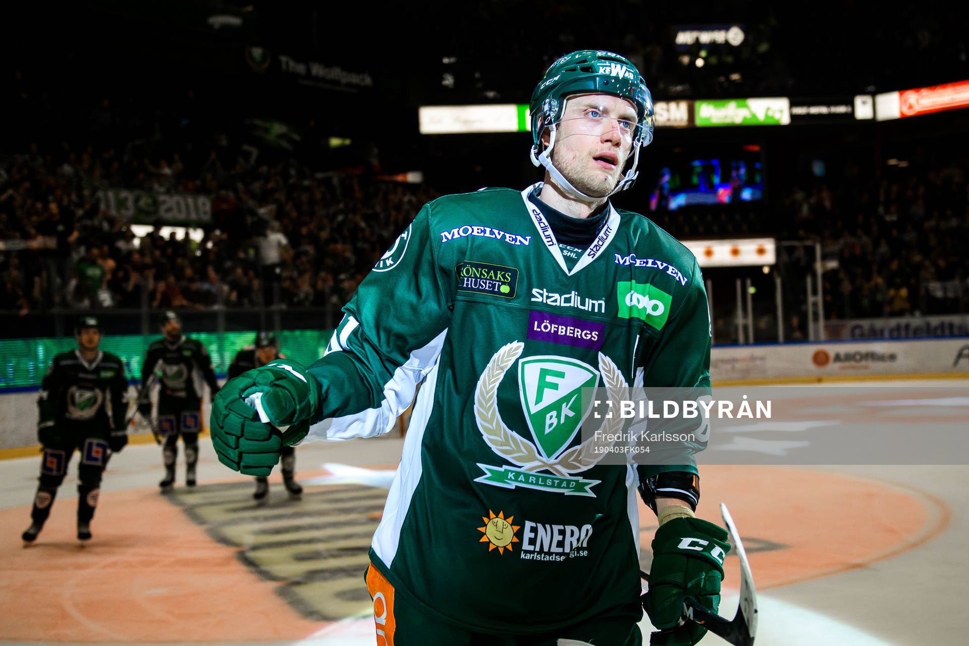 Färjestads Johan Ryno jublar