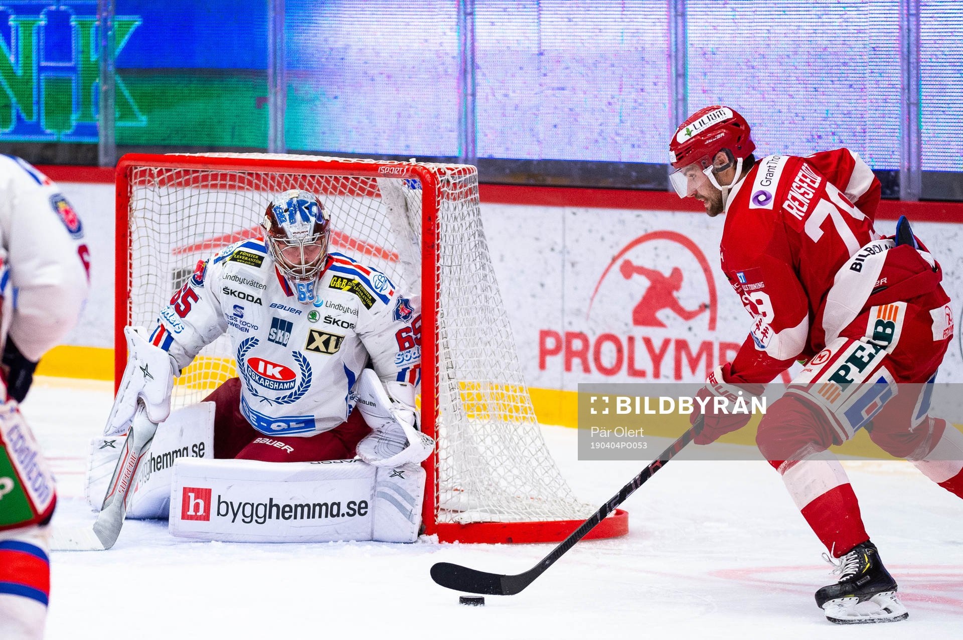 Oskarshamns målvakt Christoffer Rifalk och Timrås Ludvig