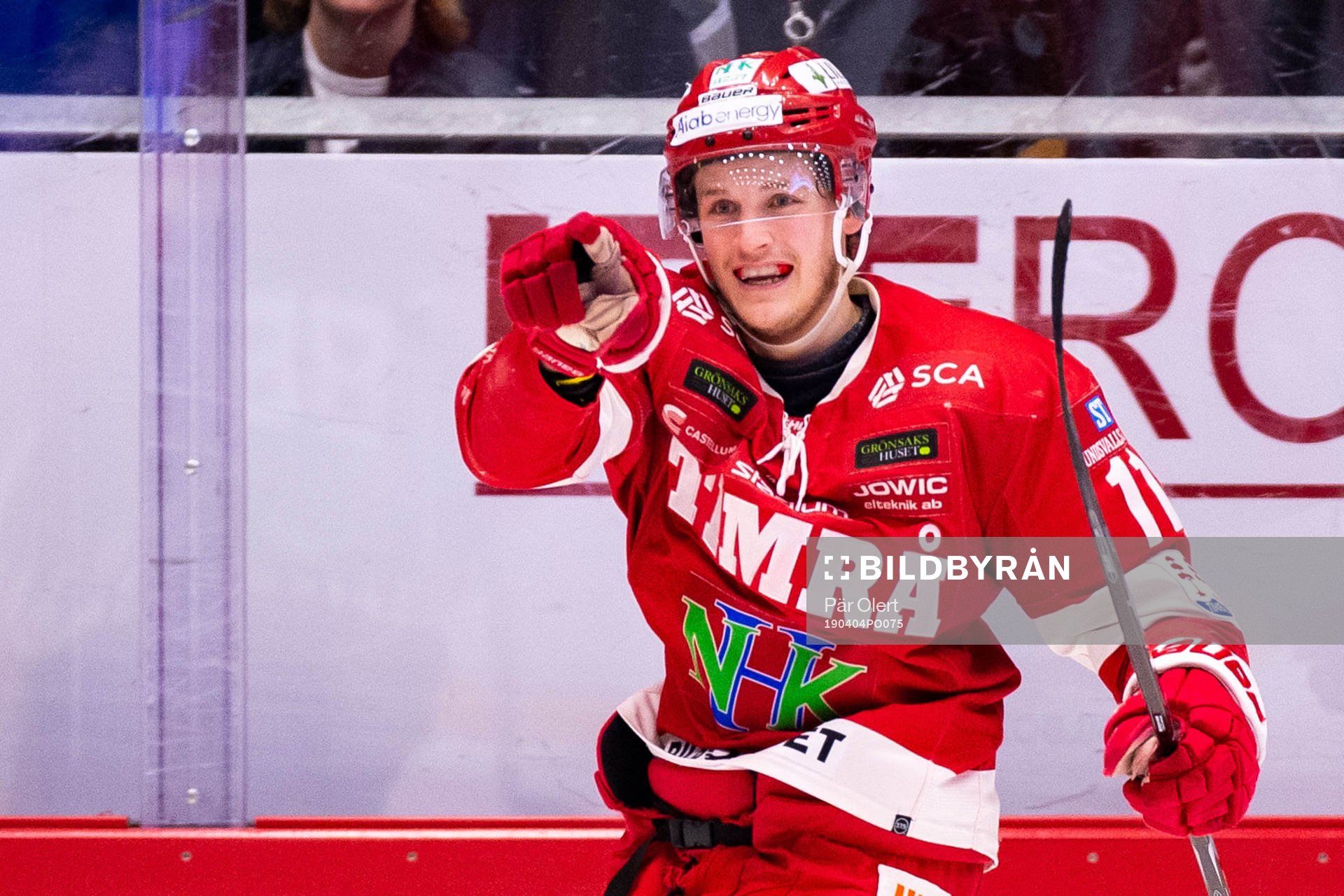 Timrås Henrik Törnqvist jublar