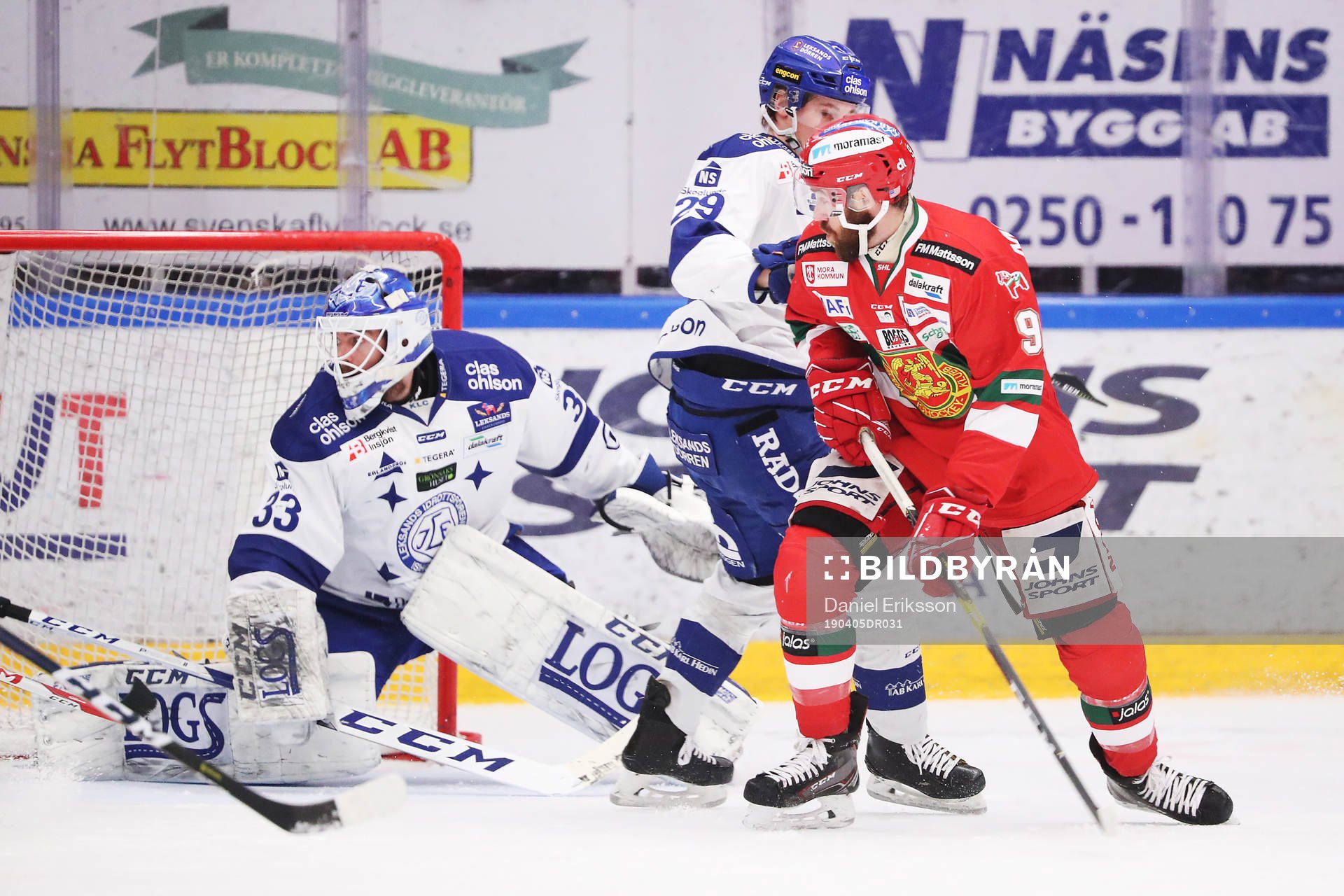 Leksands målvakt Axel Brage och David Rundqvist mot Moras