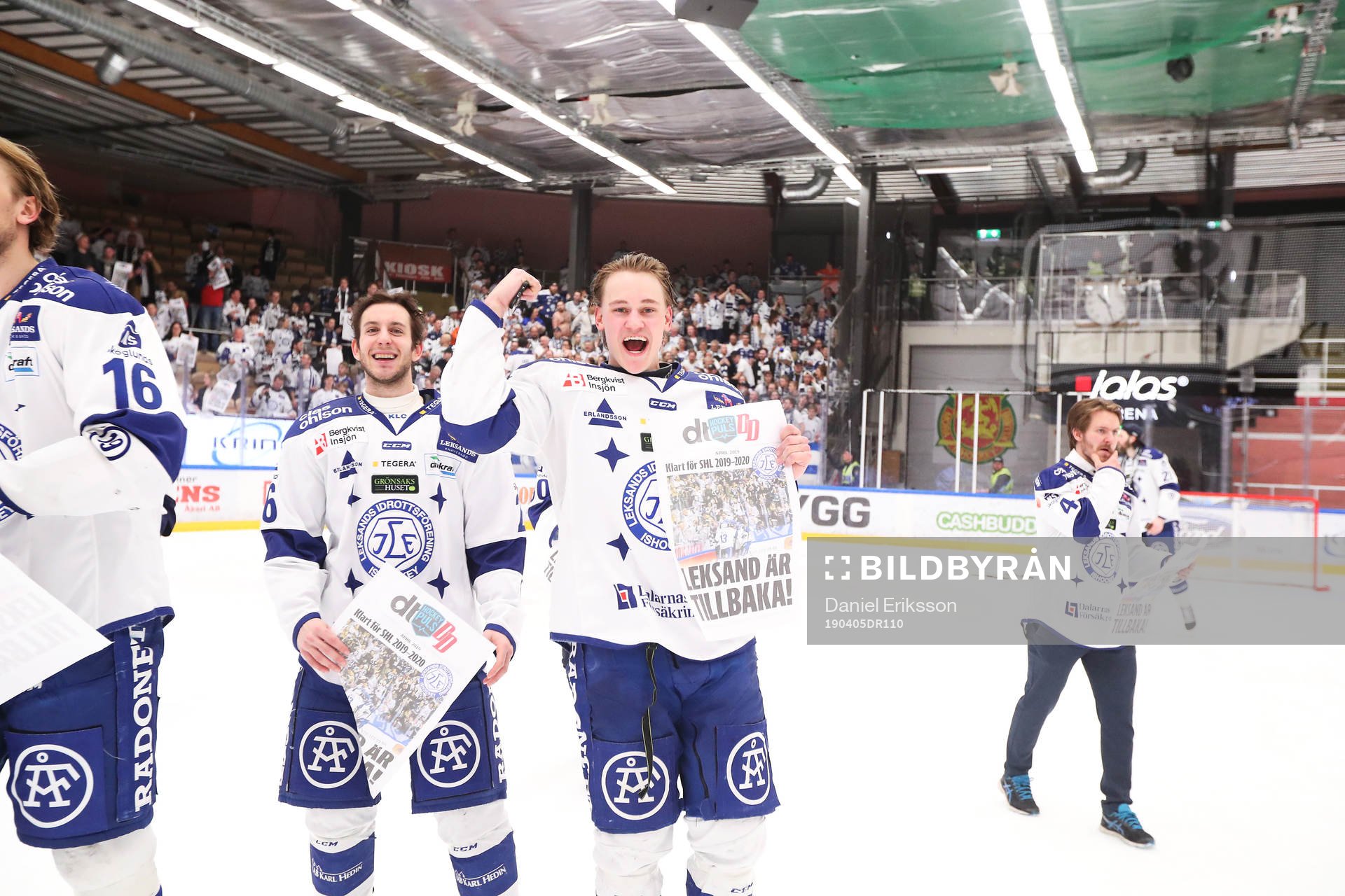 Leksands spelare jublar