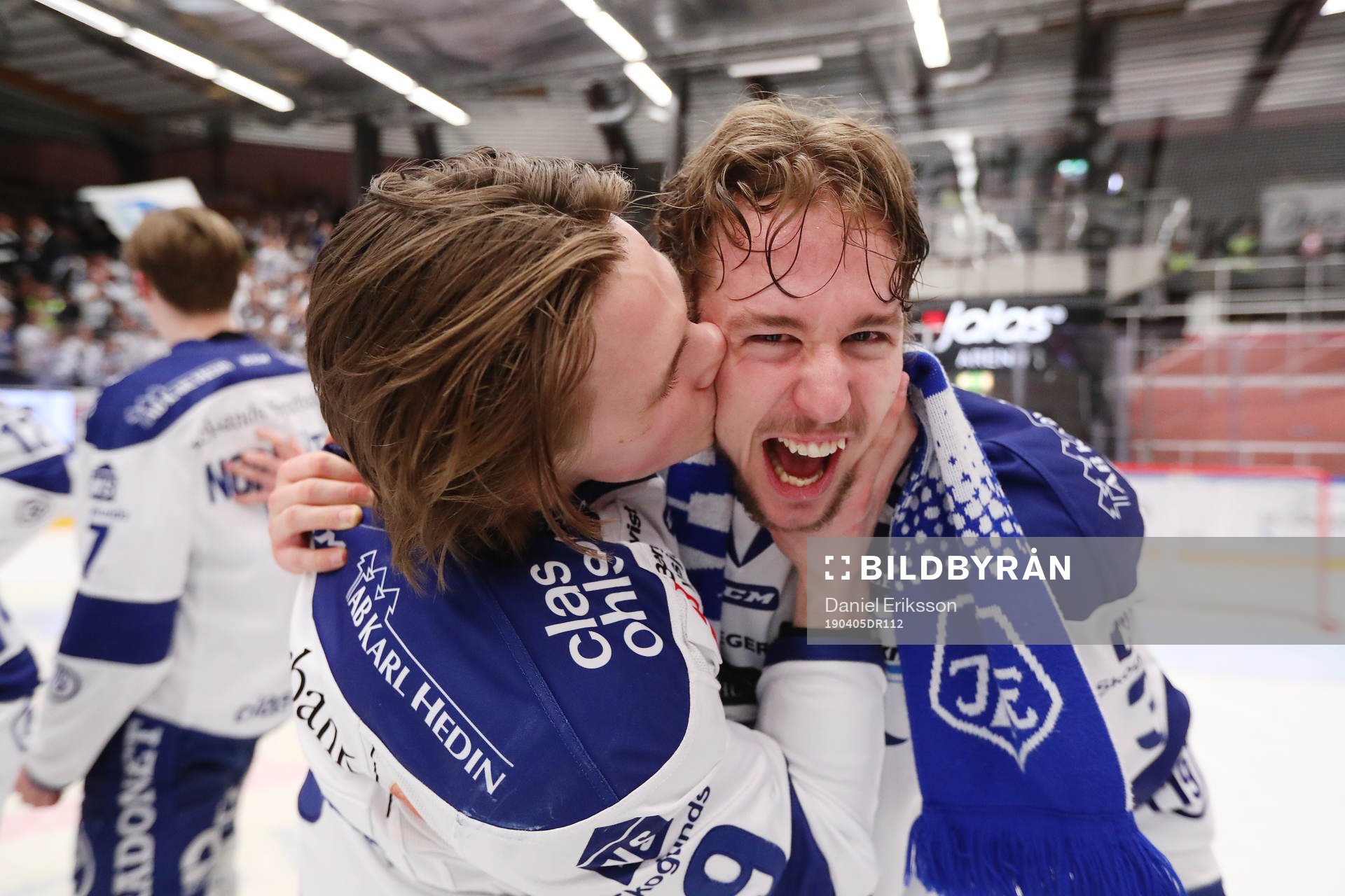 Leksands spelare jublar