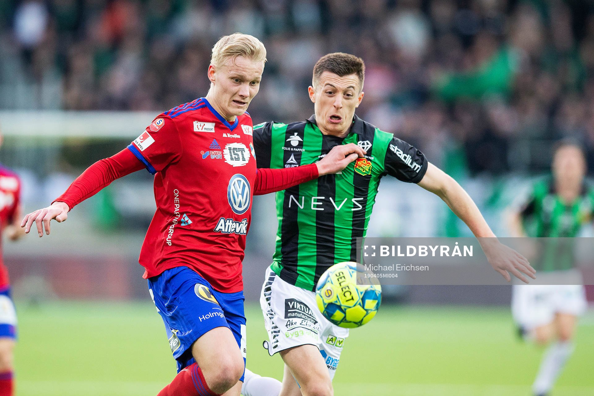 Östers Filip Örnblom  och GAIS Leonard Pllana