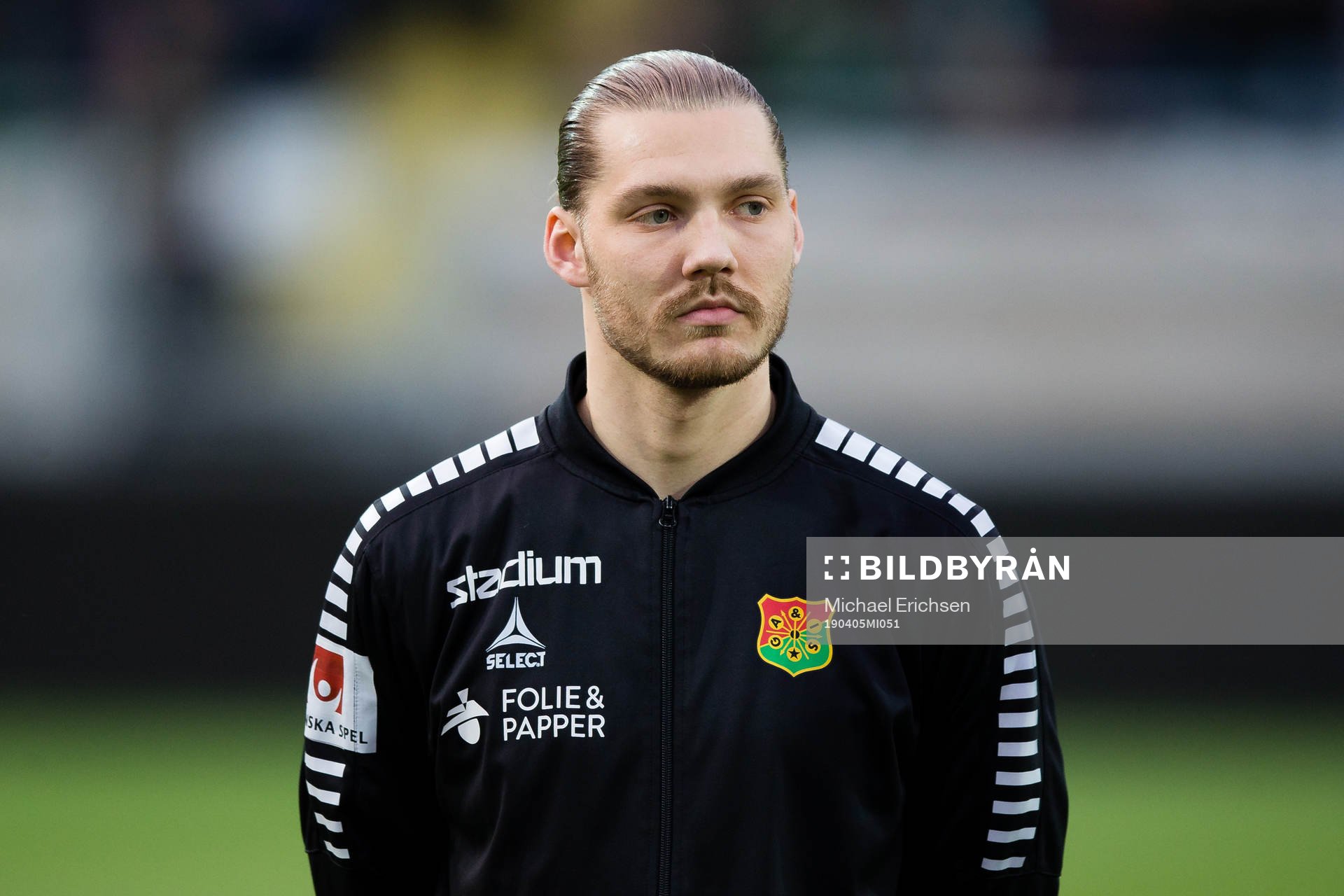GAIS Karl Bohm på line up innan fotbollsmatchen i