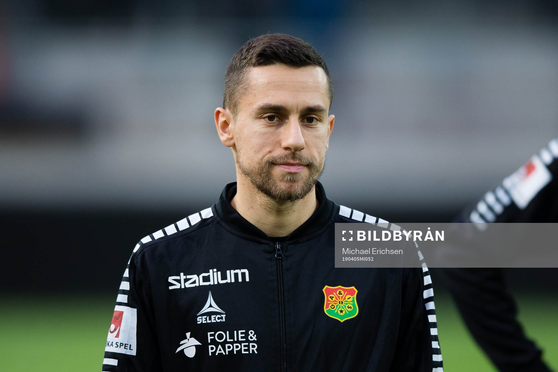 GAIS Predrag Randelovic på line up innan fotbollsmatchen i