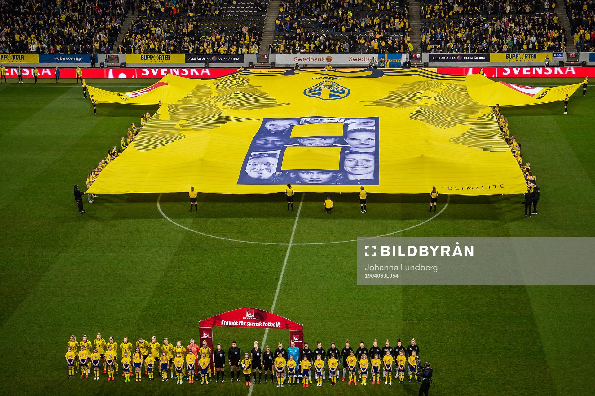 The jersey of Sweden