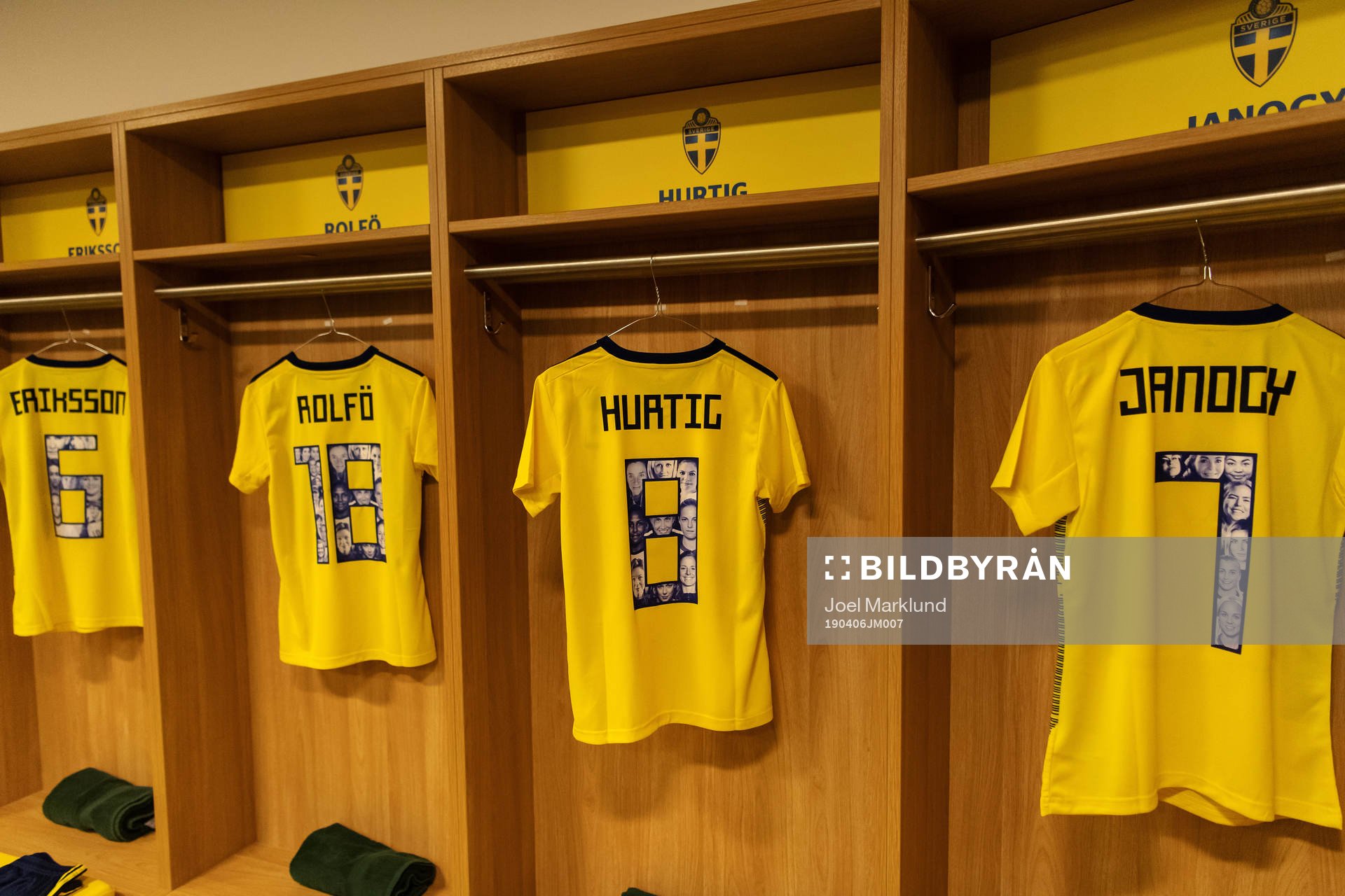 Jerseys of Magdalena Eriksson, Madelen Janogy, Lina Hurtig