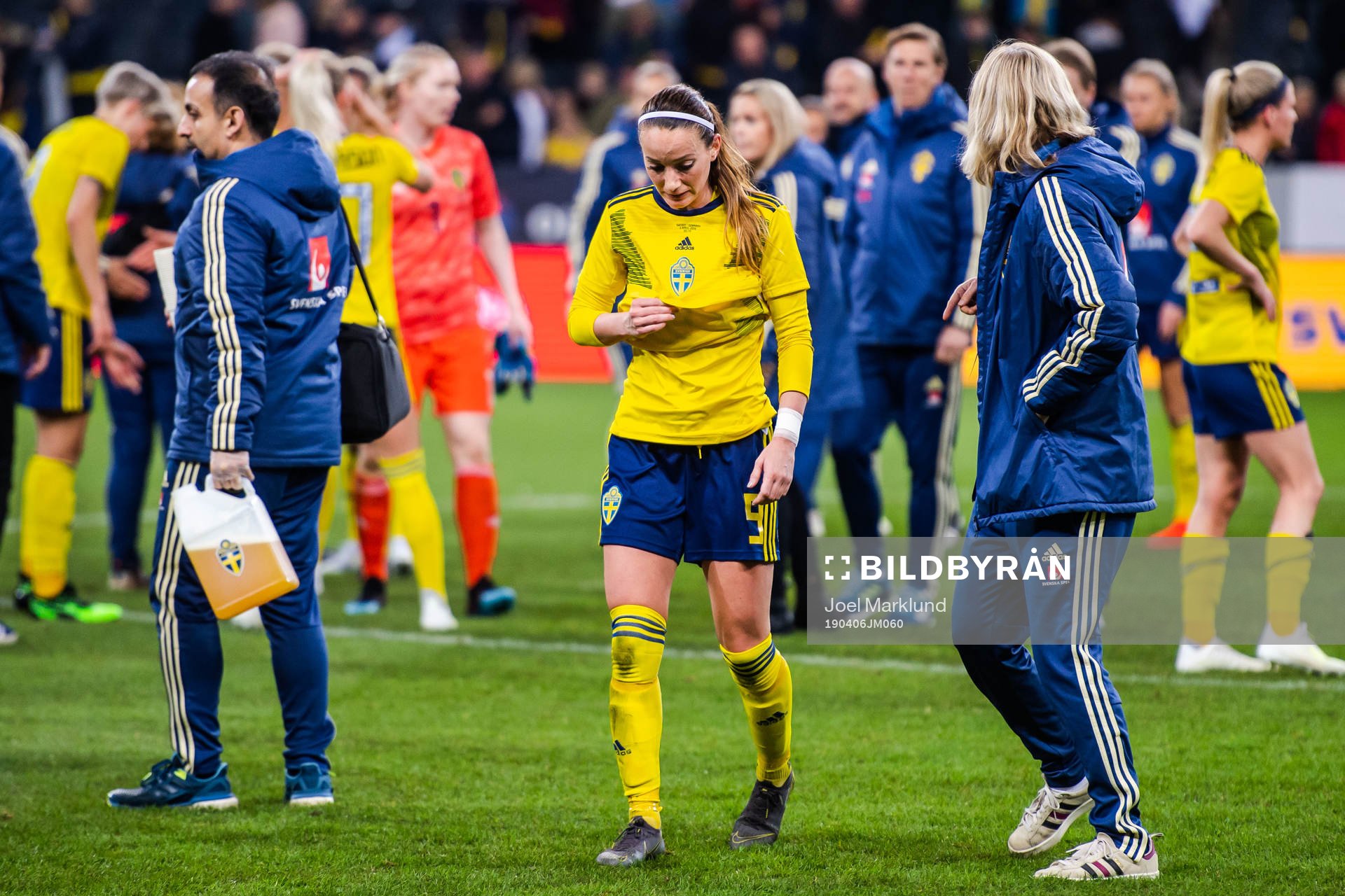 Kosovare Asllani of Sweden looks dejected