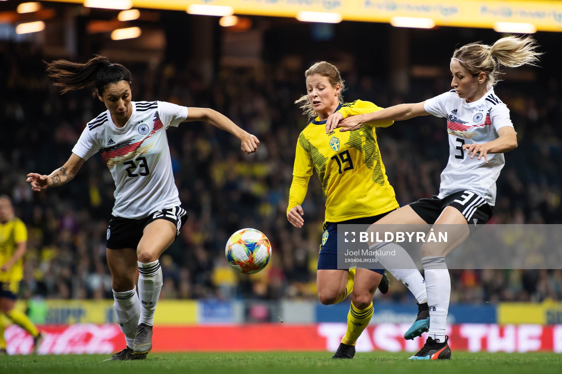 Sara Doorsoun and Kathrin Hendrich of Germany in action