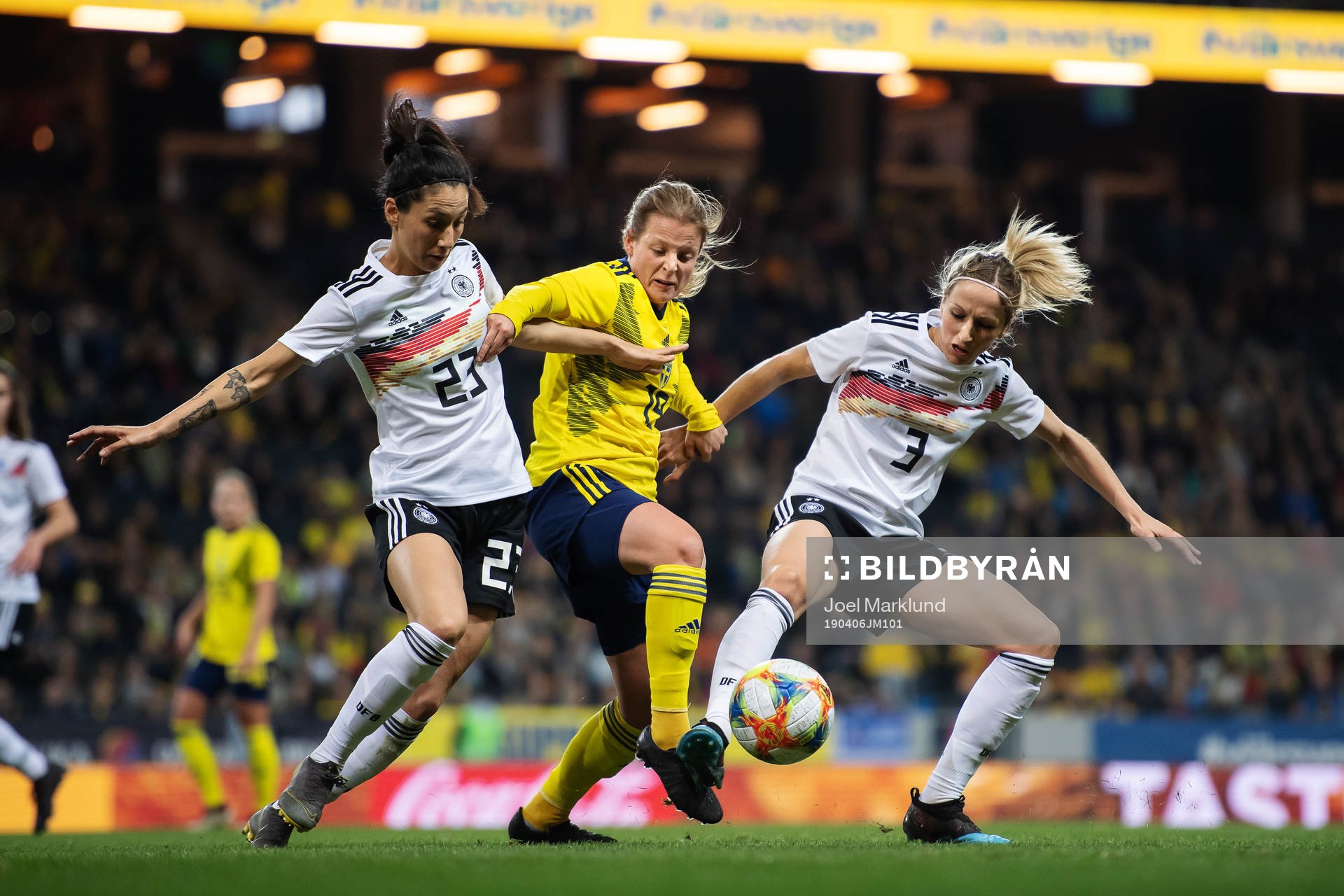 Sara Doorsoun and Kathrin Hendrich of Germany in action
