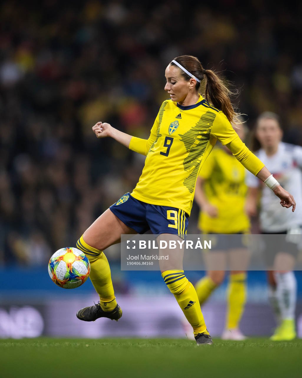 Kosovare Asllani of Sweden