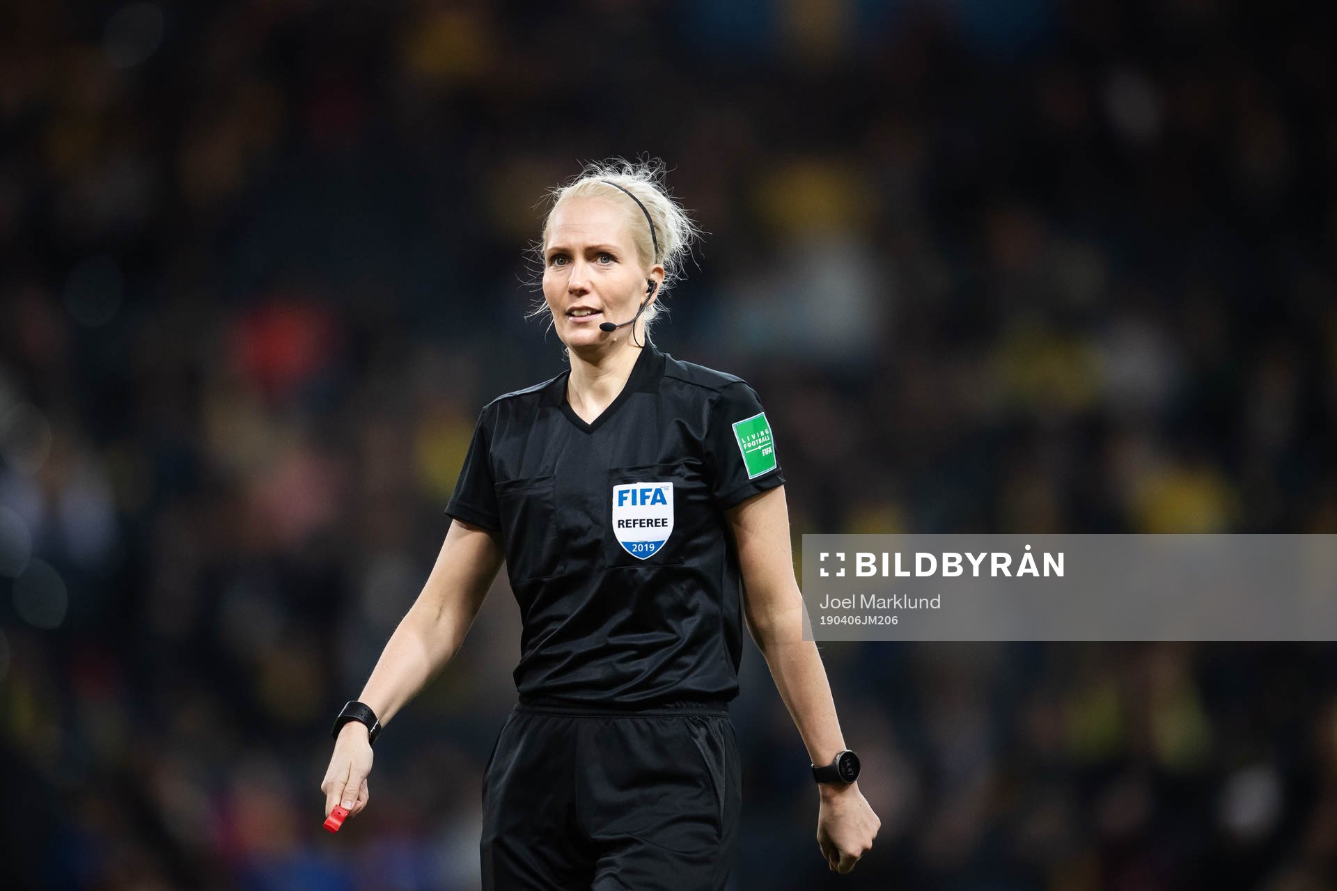 Referee Lina Lehtovaara