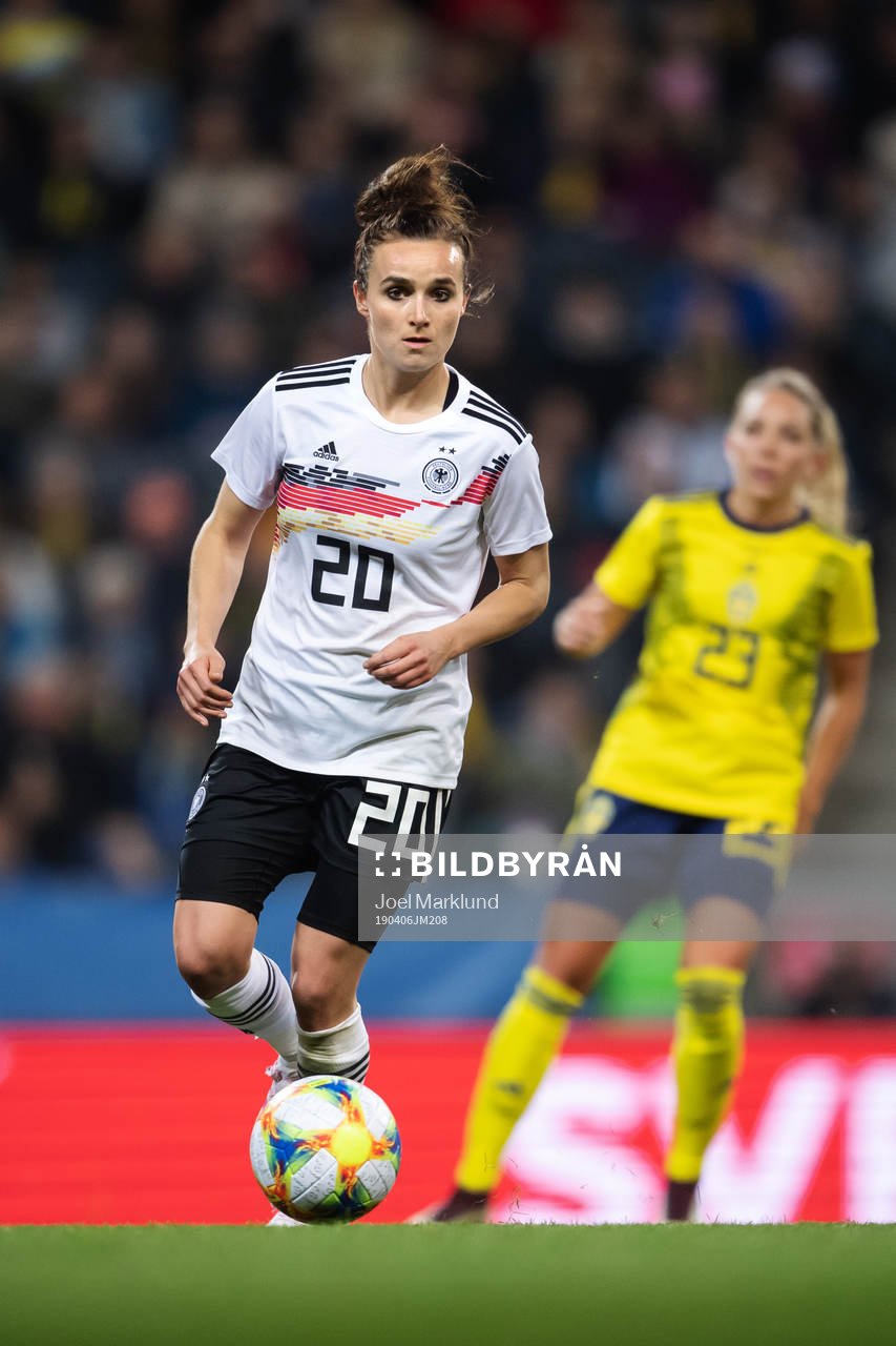 Lina Magull of Germany