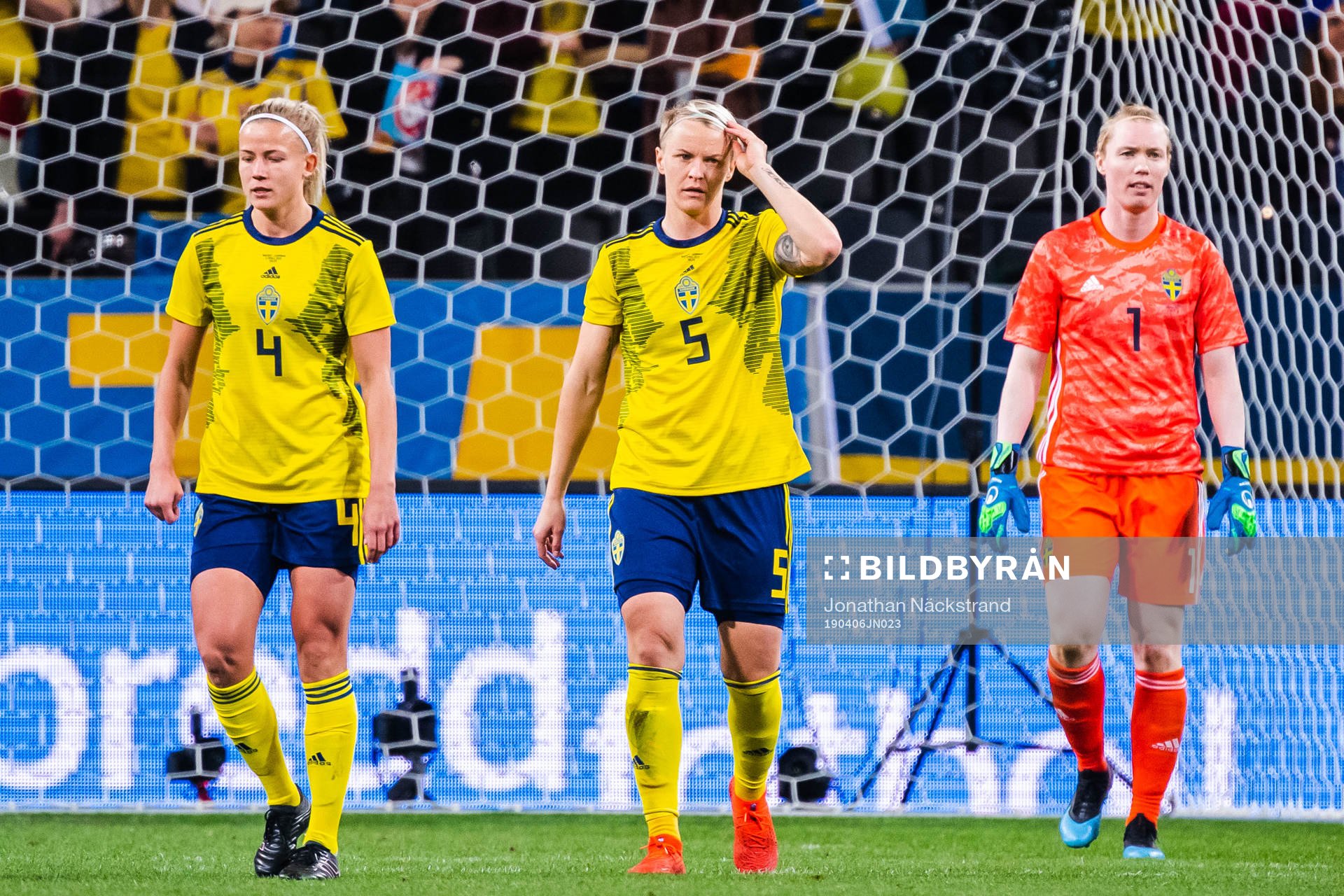 Hanna Glas, Nilla Fischer and goalkeeper Hedvig Lindahl of