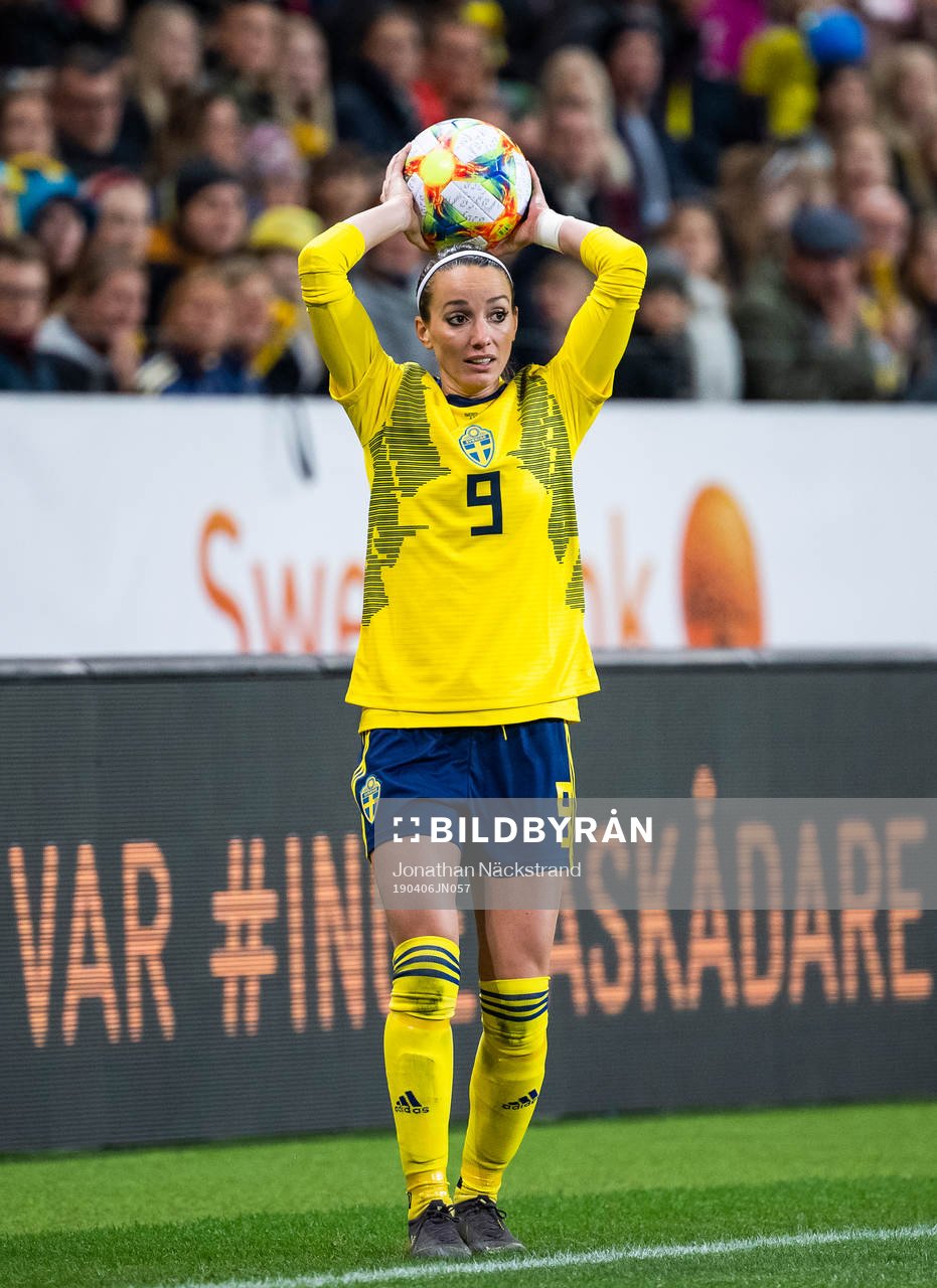 Kosovare Asllani of Sweden